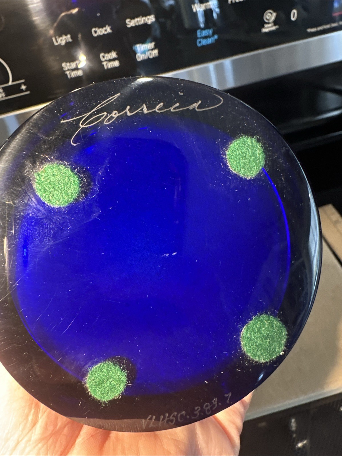 Steven Correia Art Glass Pulled Feather Vase Coballt Blue & Silver MINT Cond.