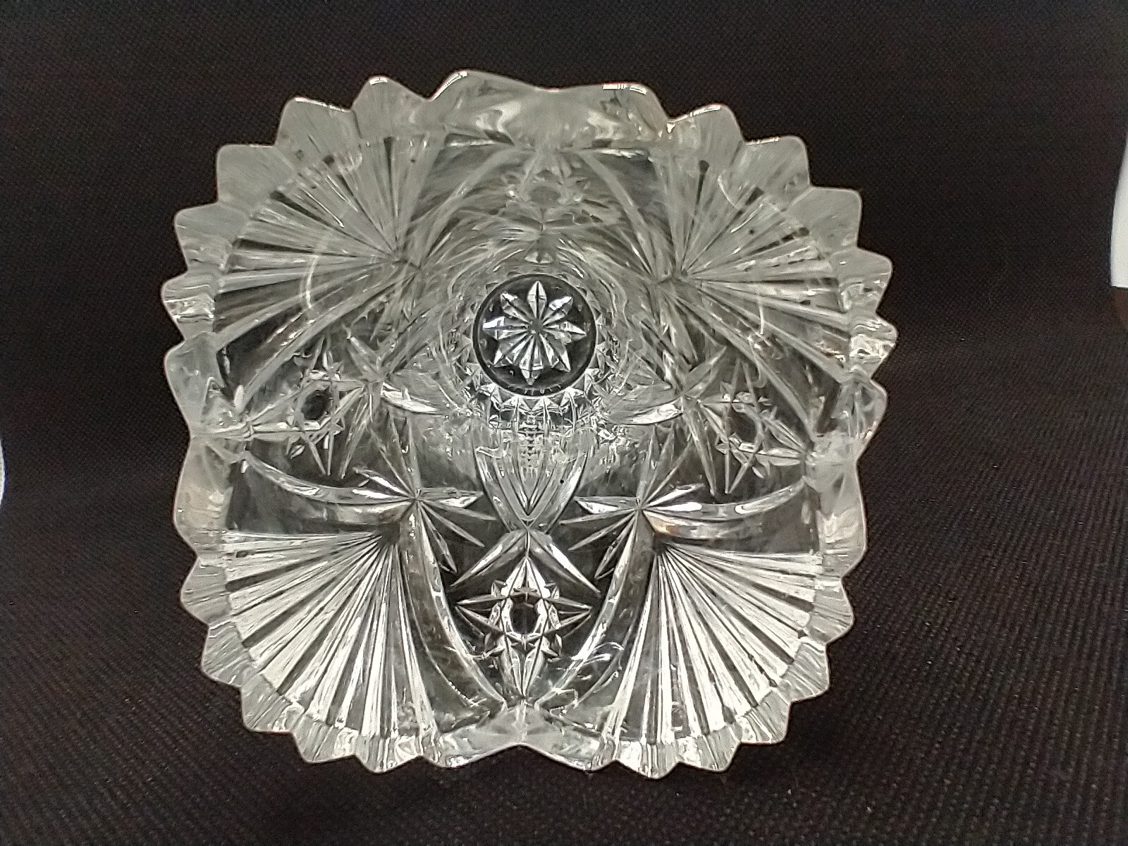 J. G. Durand Cristal D’Arques 24% Lead Crystal Vase In The Vincennes Pattern 7″