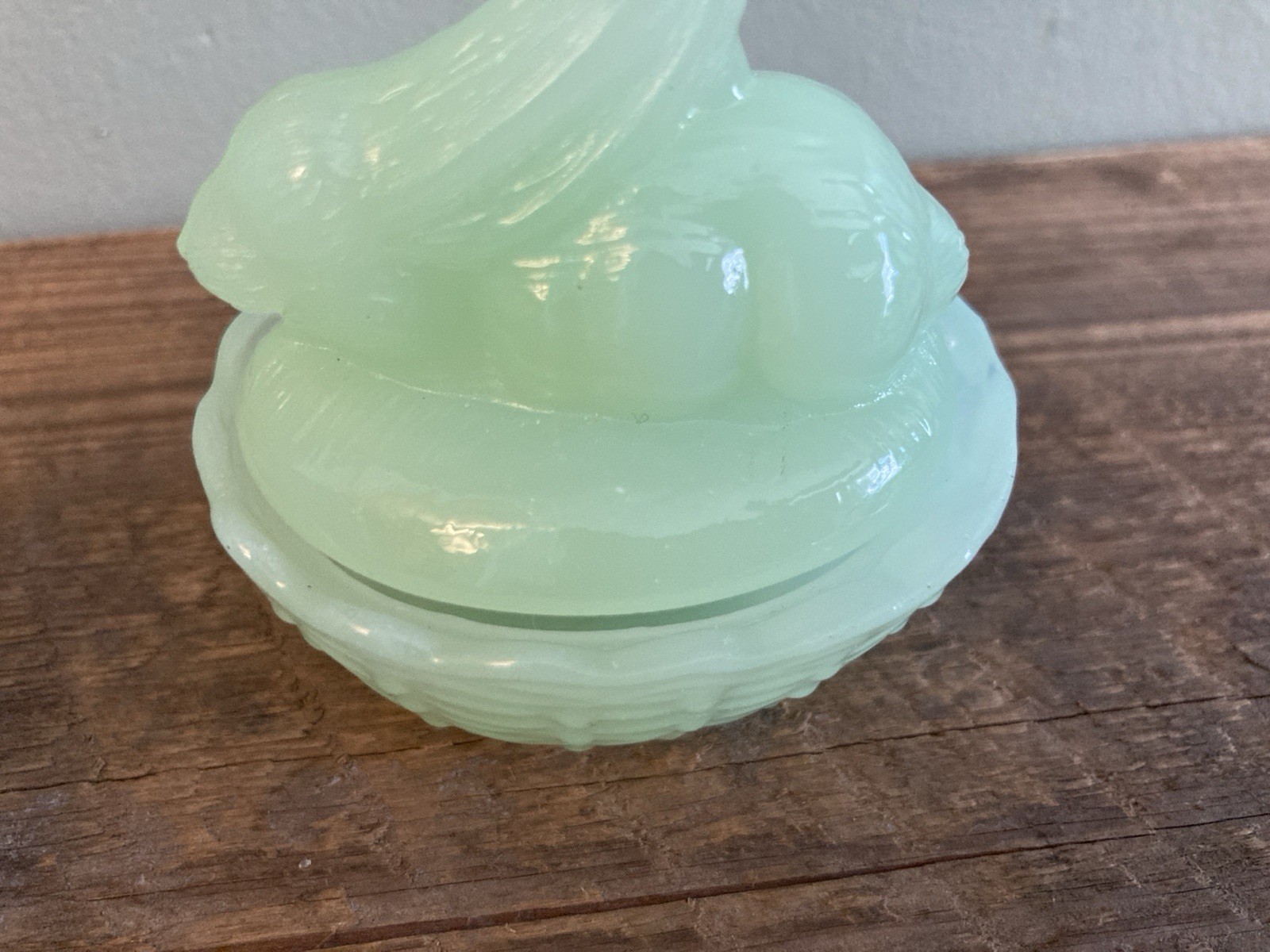 Jadeite Rabbit Bunny On Nest 2.5” & Translucent Milk Glass Hen On Nest 4.5”