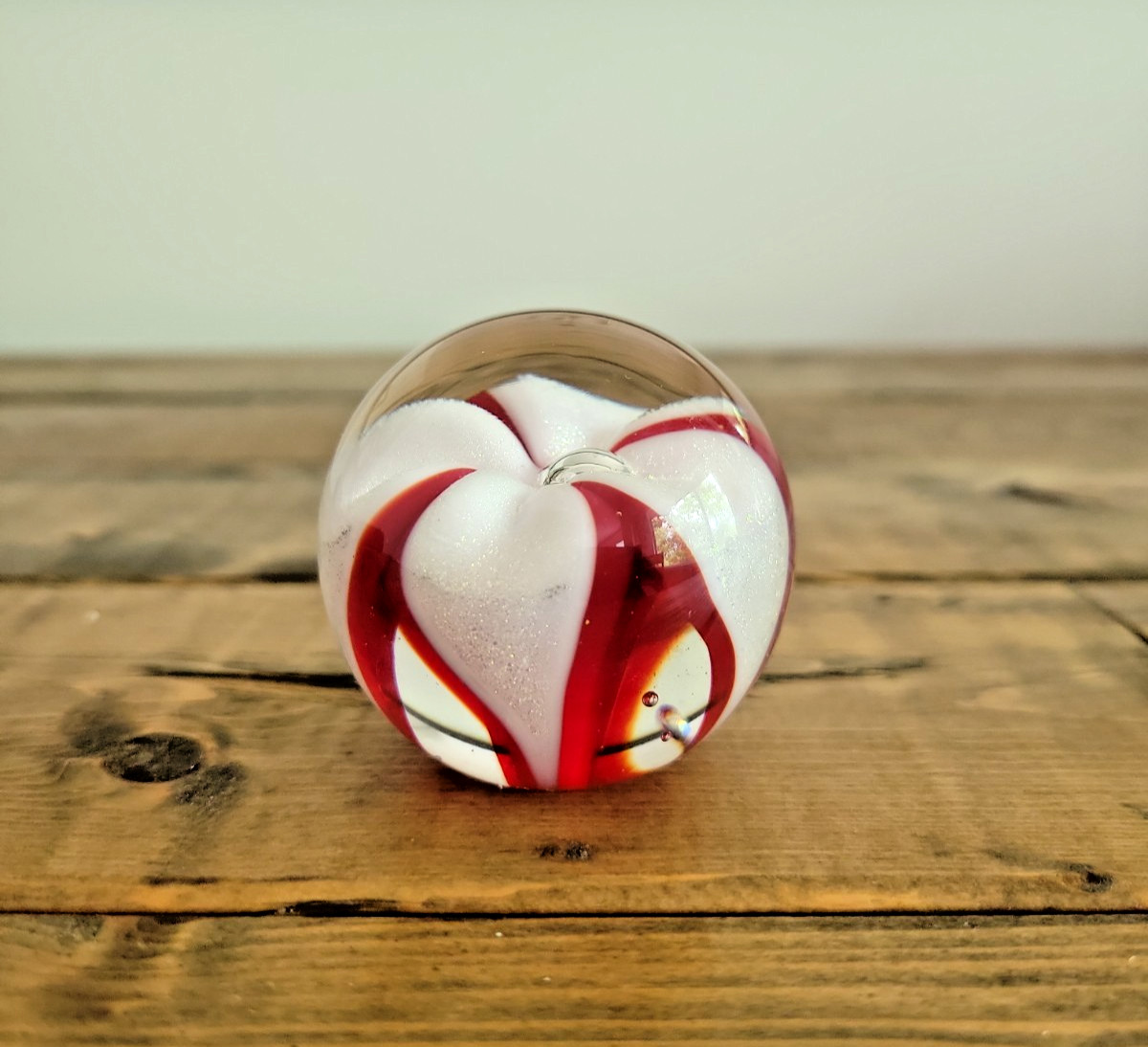 VTG GES Glass Eye Studio Red Swirl Art Glass Paperweight 1999