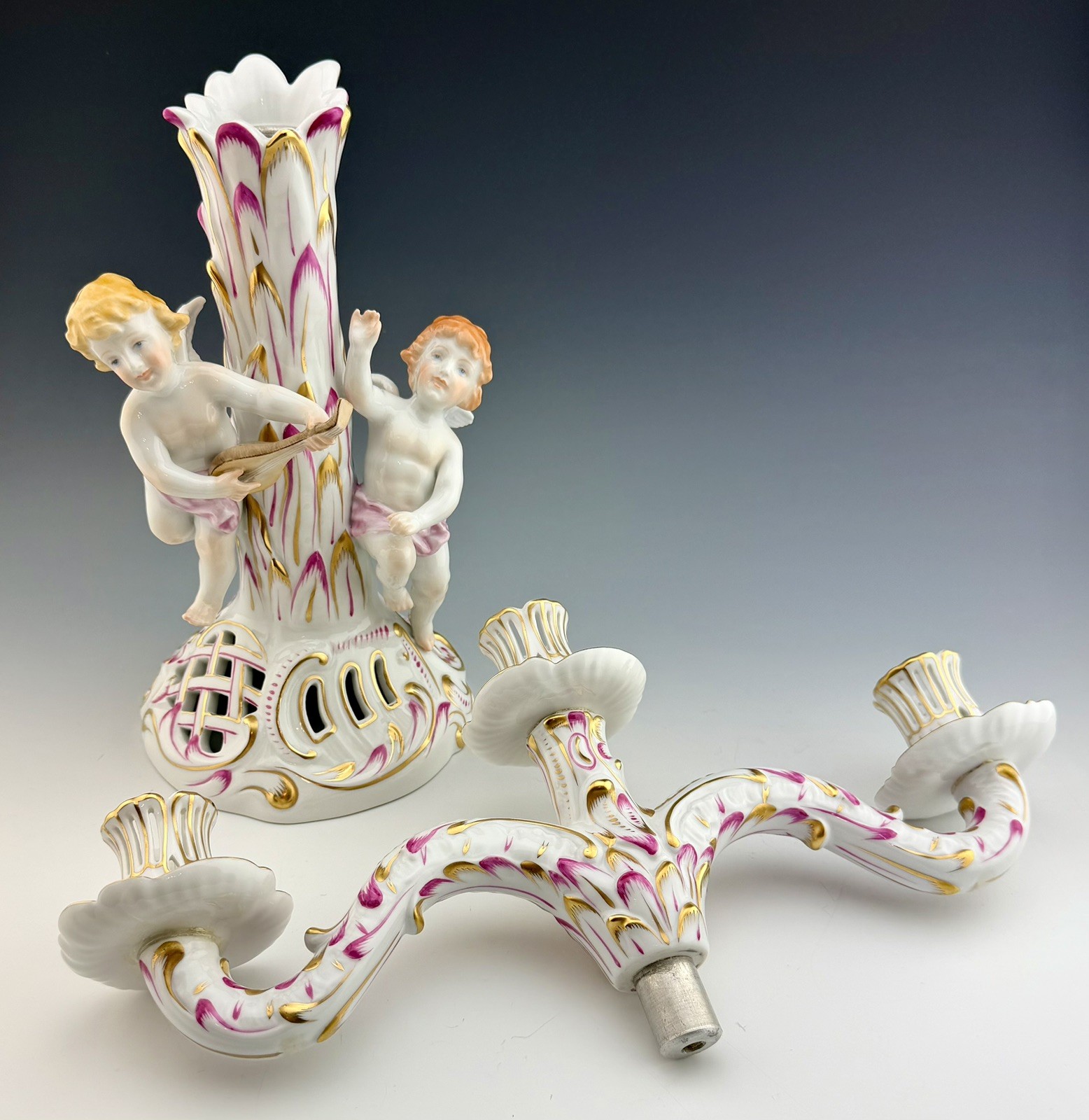 MINT! Stunning HEREND 3 Arm Baroque Candle Candelabra Pair & Vase