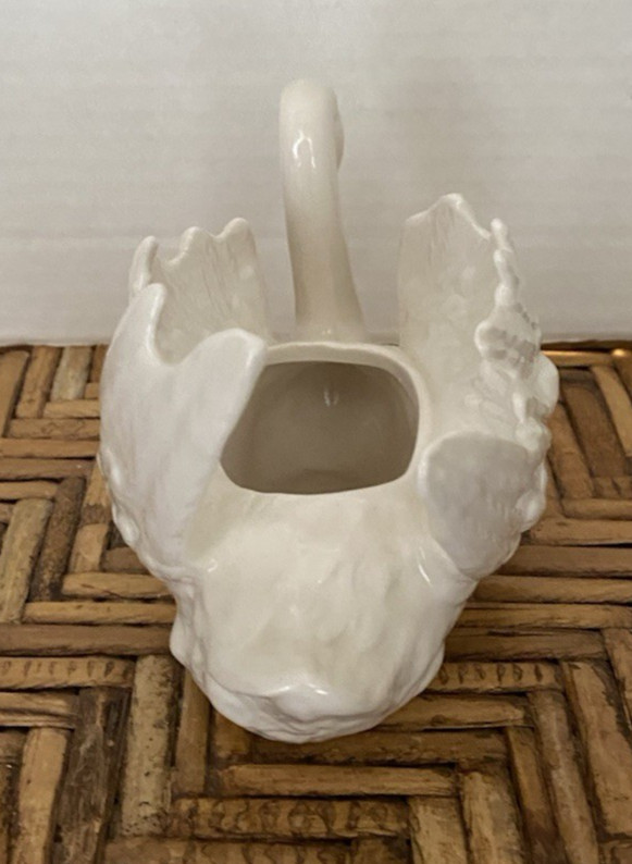 Vintage GOEBEL Swan Planter Bowl White Porcelain West Germany Lovely ZV 103 III