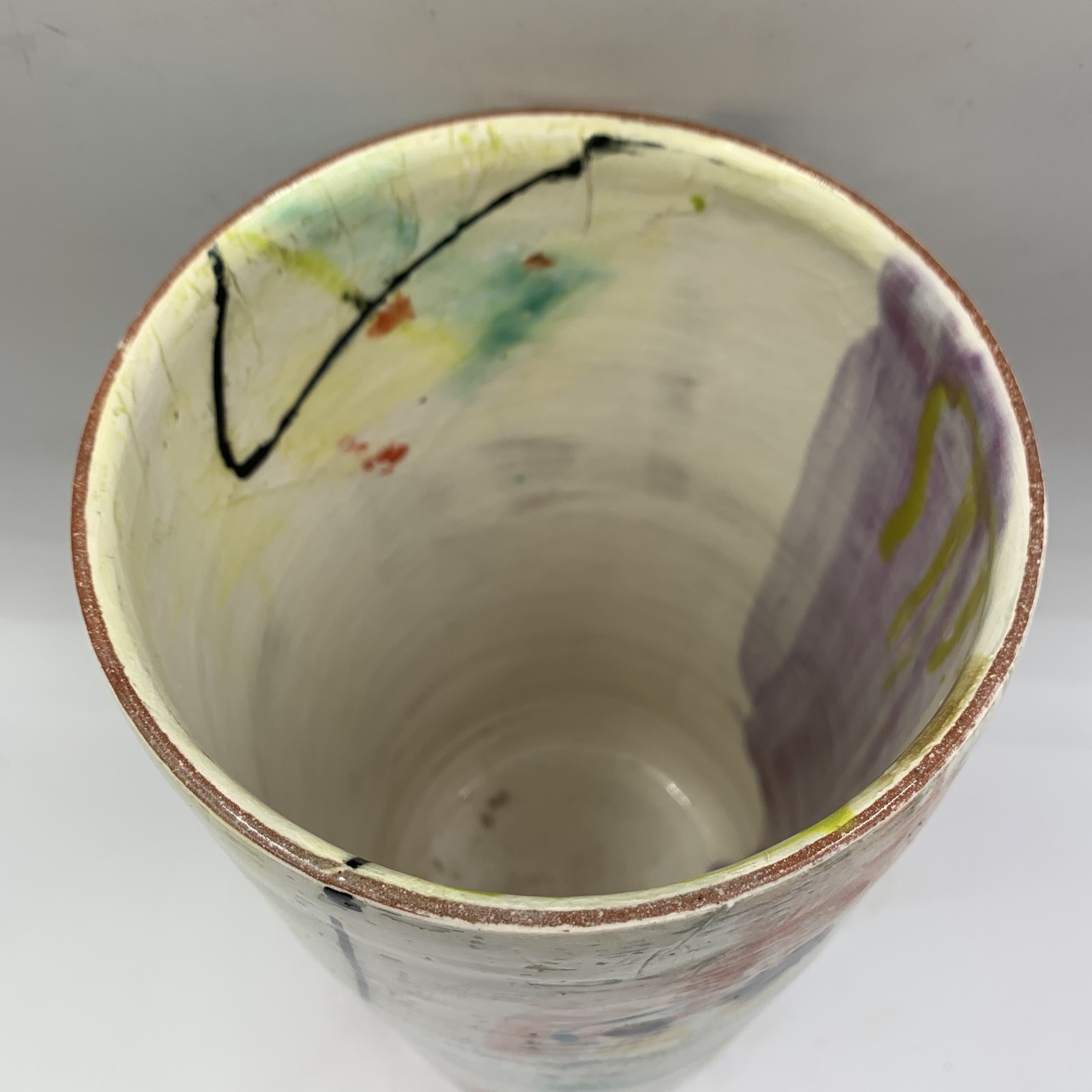 LAUREN MABRY Glazed Ceramic Cylinder 10-3/4″ Tall 5-3/8″ D WHITE WITH PASTELS