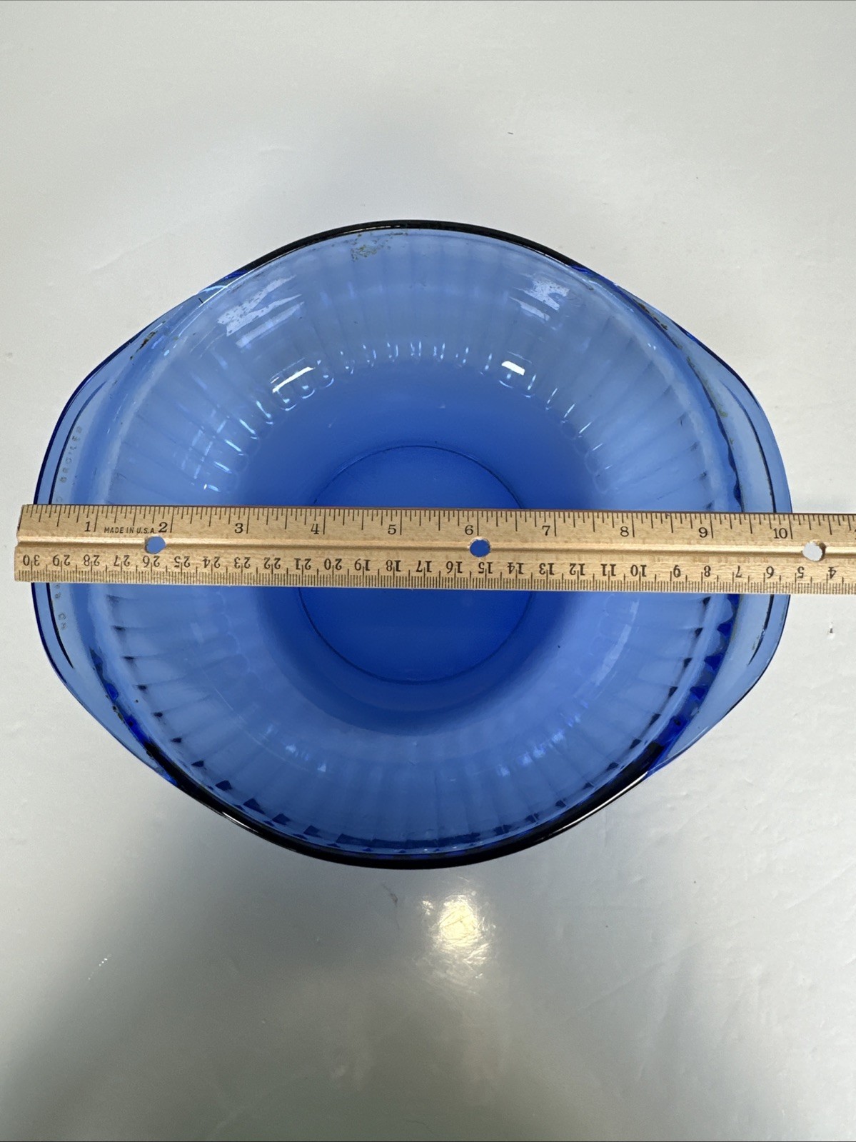 Corning Pyrex Sculptured Cobalt Blue Pattern 2 Qt Round Covered Casserole 8 3/4″