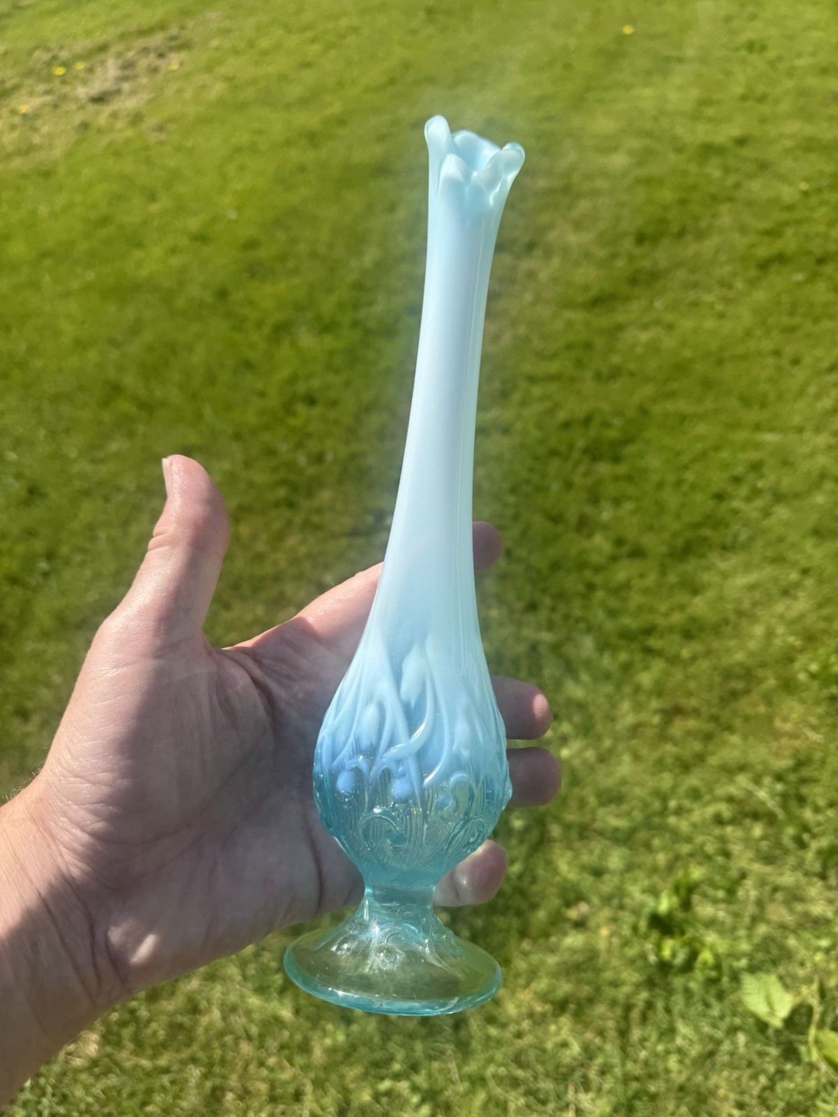 FENTON SWUNG AQUA/BLUE LILY OF THE VALLEY OPALESCENT 11 1/2 INCH BUD VASE