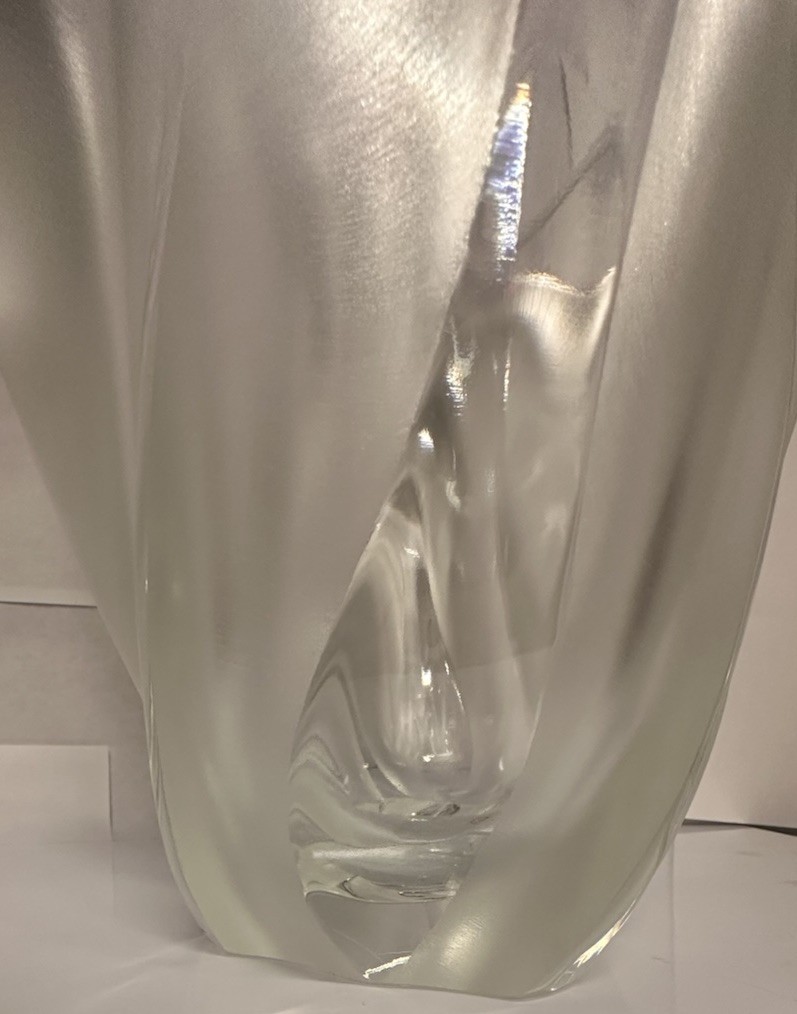 Lalique France Ingrid Crystal Vase WITH ORIGINAL BOX Marc Lalique Frosted 10.5”