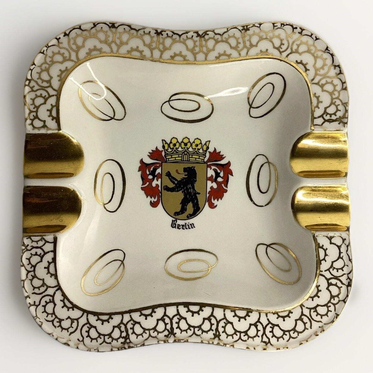 Vintage Berlin Logo Ash Tray Porcelain from Johann Leltmann Vohenstraub #180