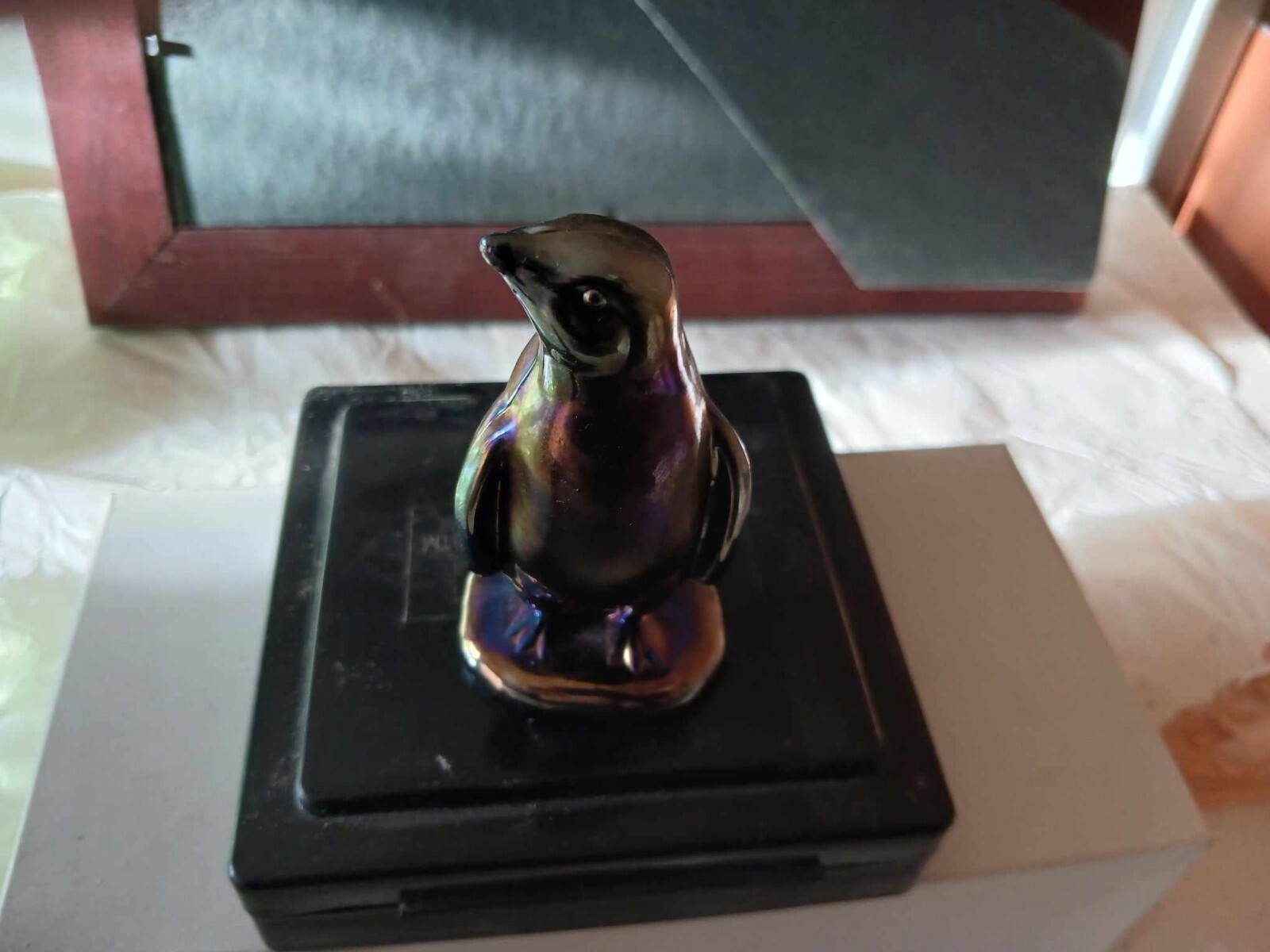 Boyd Art Glass Artie The Penguin Classic Black Carnival – made 11-29-1991 #2