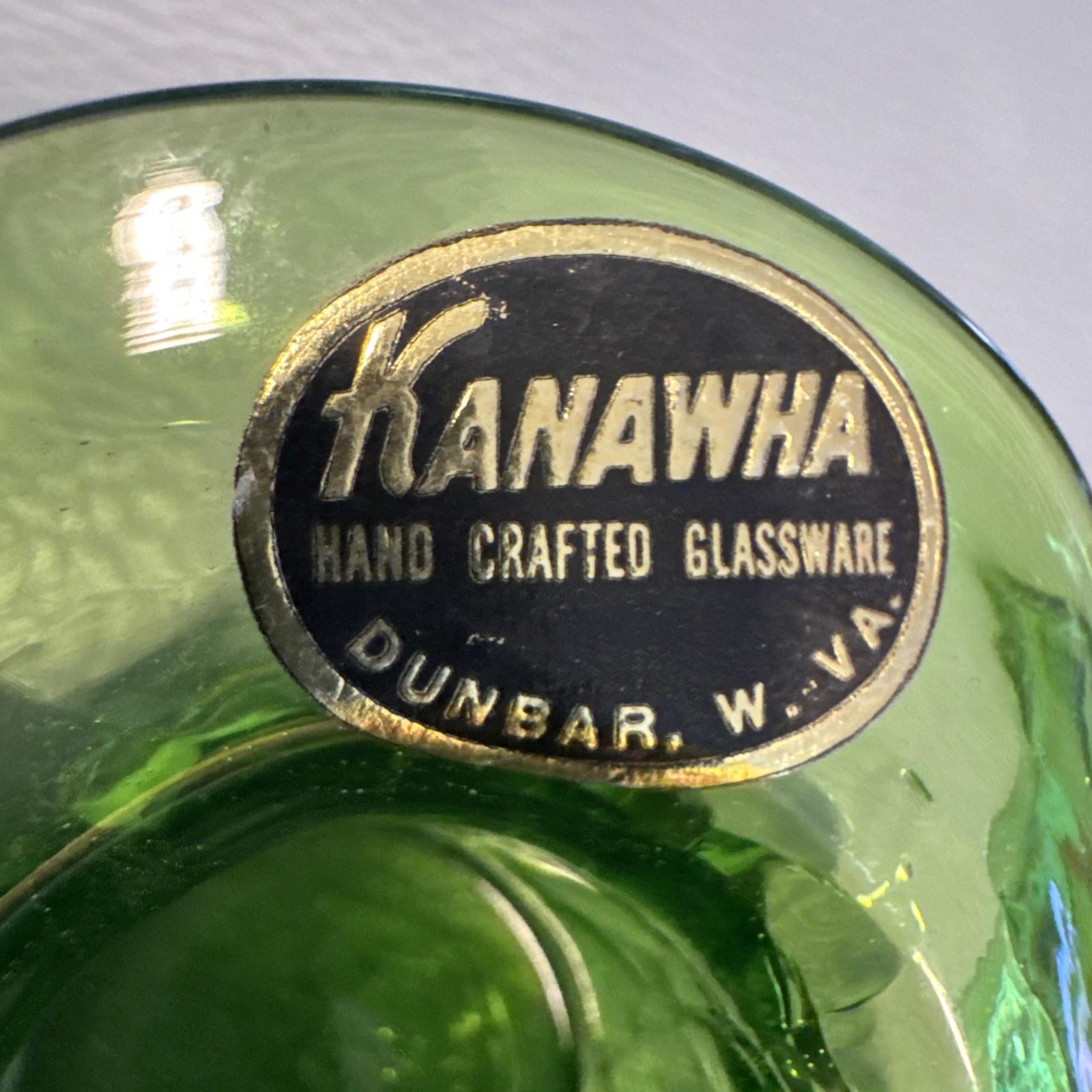 KANAWHA GLASS CLEAR GREEN 2″ TOP HAT TOOTHPICK HOLDER EUC RARE BEAUTIFUL MCM