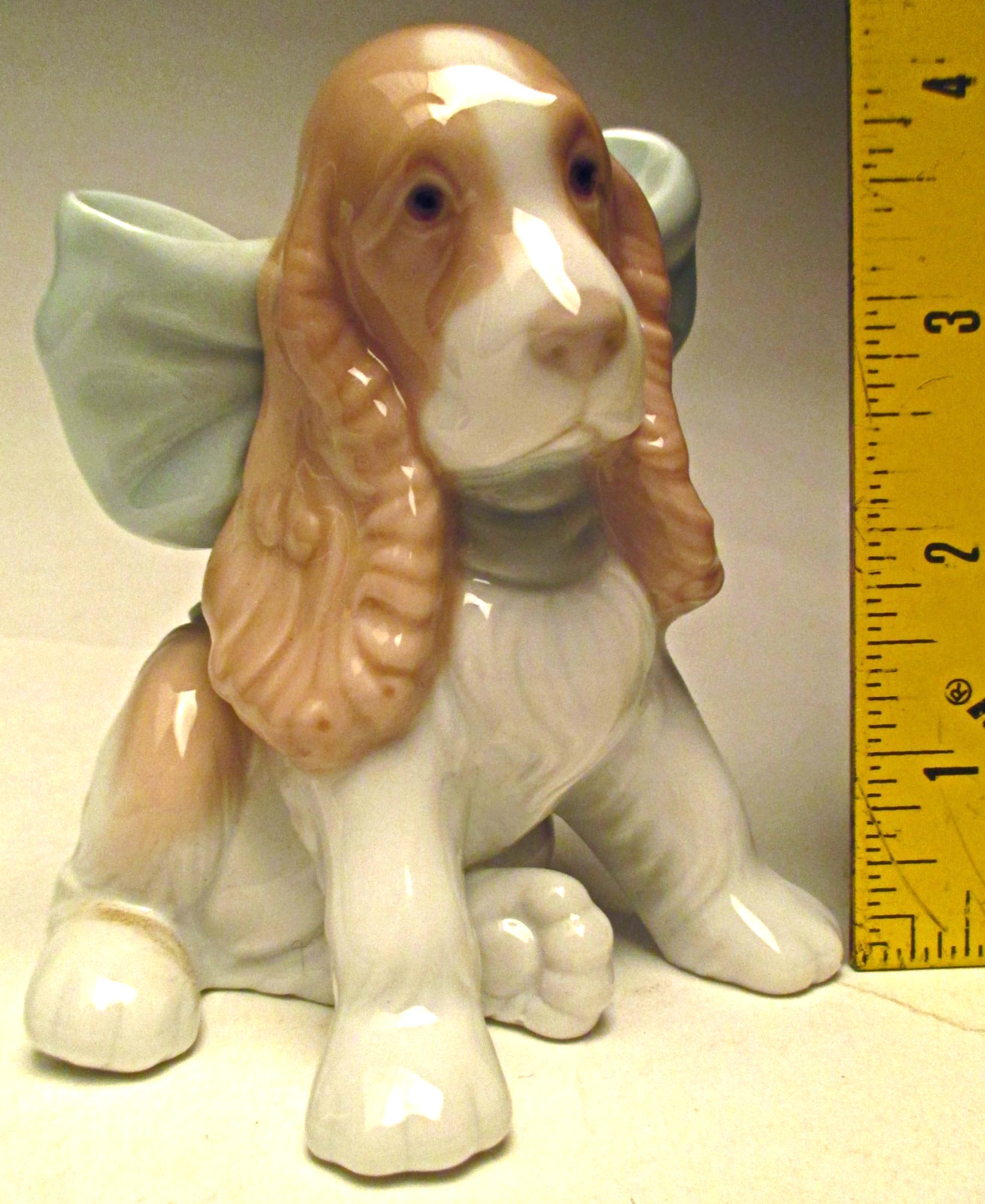 Vintage Lladro Nao Puppy Present #1349 Spaniel Puppy with Large Bow made 1999