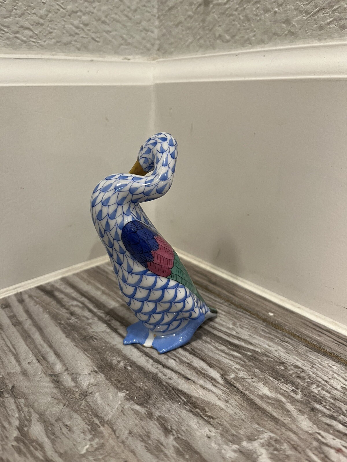 HEREND 15293 Goose with Golden Egg blue – hand painted with 24k accents figurine