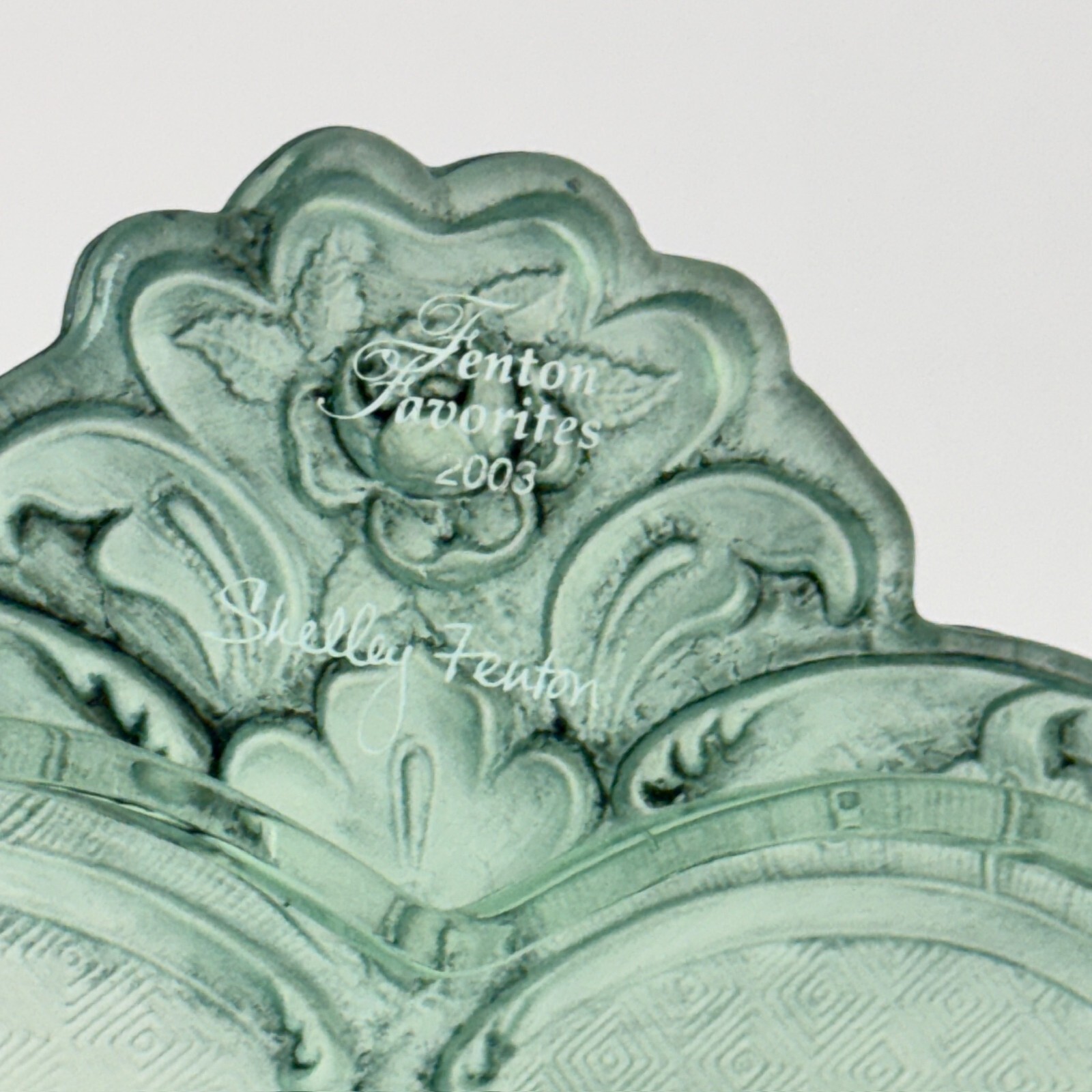 Vintage Fenton Favorites 2003 Handpainted Heart Shaped Trinket Box Stamped Green