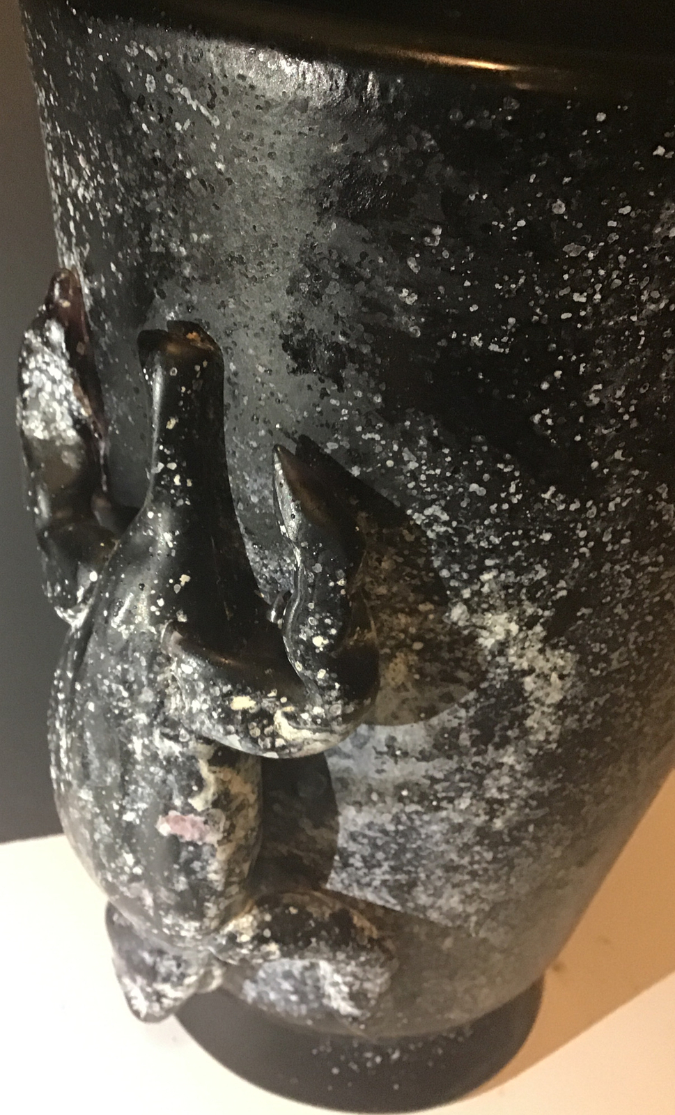 Vase Black & White Specks Stone 3D Alligator Heavy 8 1/2” Tall HTF OOAK