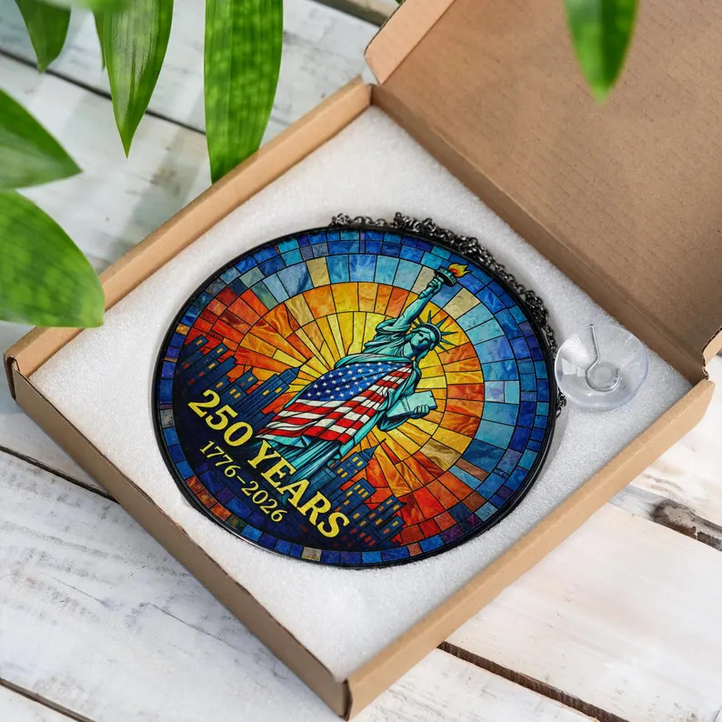 American Patriotic Freedom Suncatcher Glass