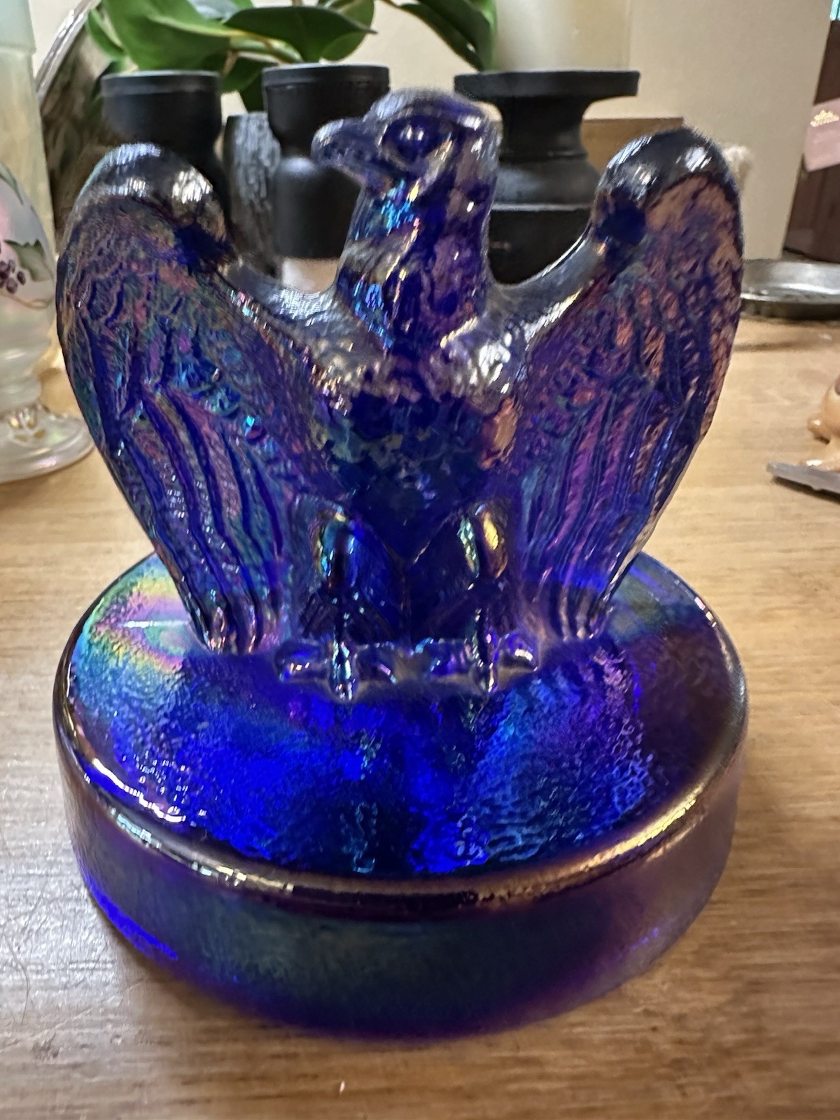 Fenton Cobalt Blue Patriotic Bicentennial Eagle Paperweight Figurine Carnival