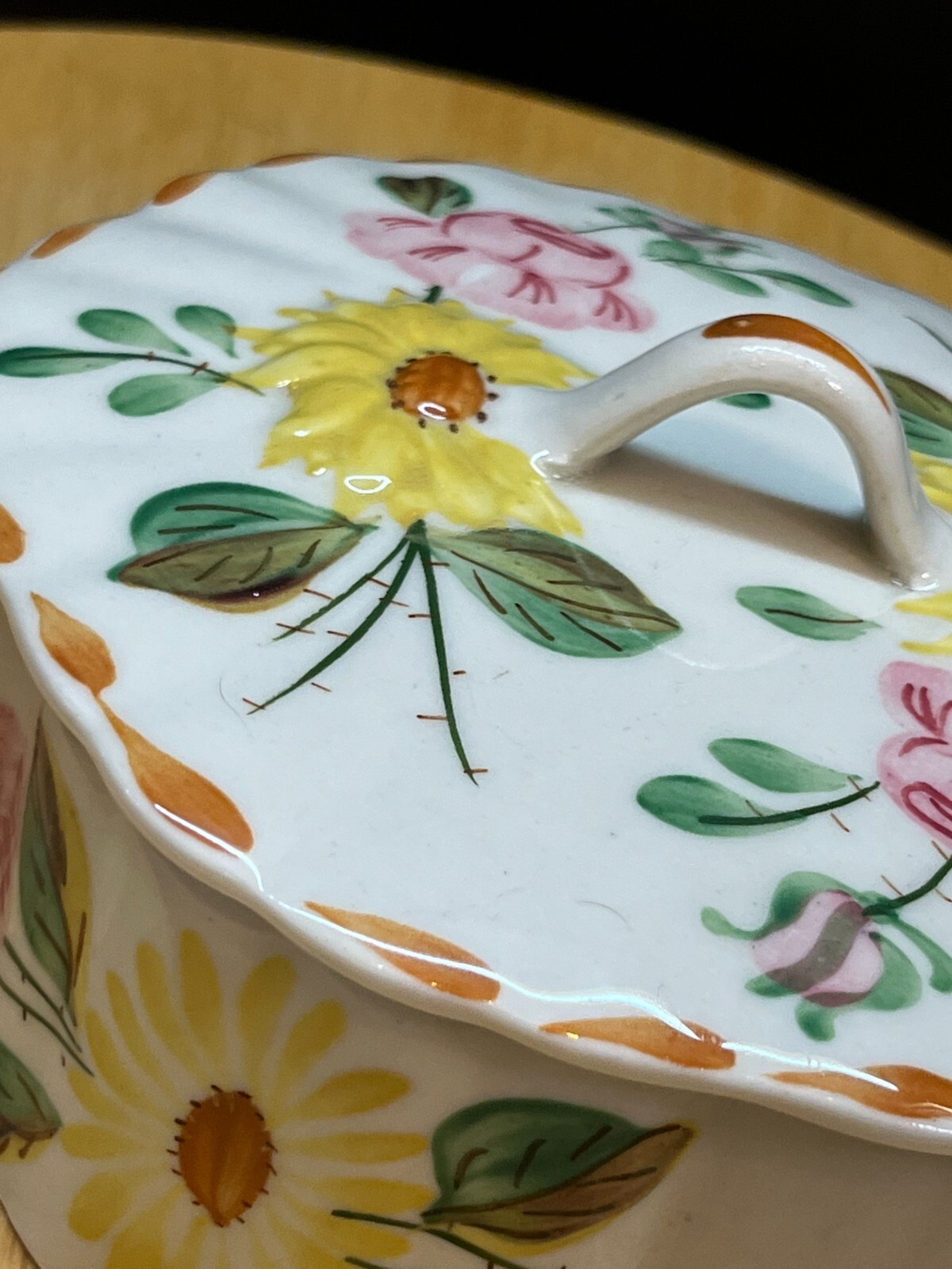 Blue Ridge Southern Potteries Covered Dresser / Powder Box Floral Hand Painted