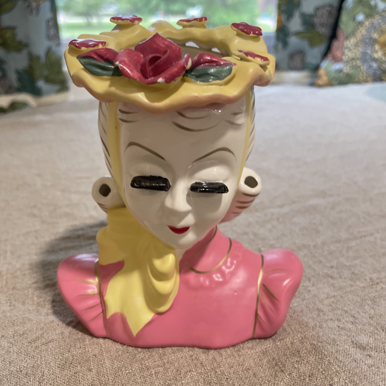 Large Lady Head Vase Vintage Pink And Yellow Bow Eyelashes 5.5” Tall Roses
