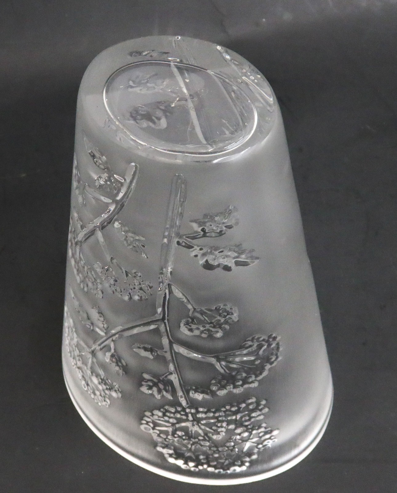Lalique France Crystal Frosted Glass Vase in Ombelles Signed