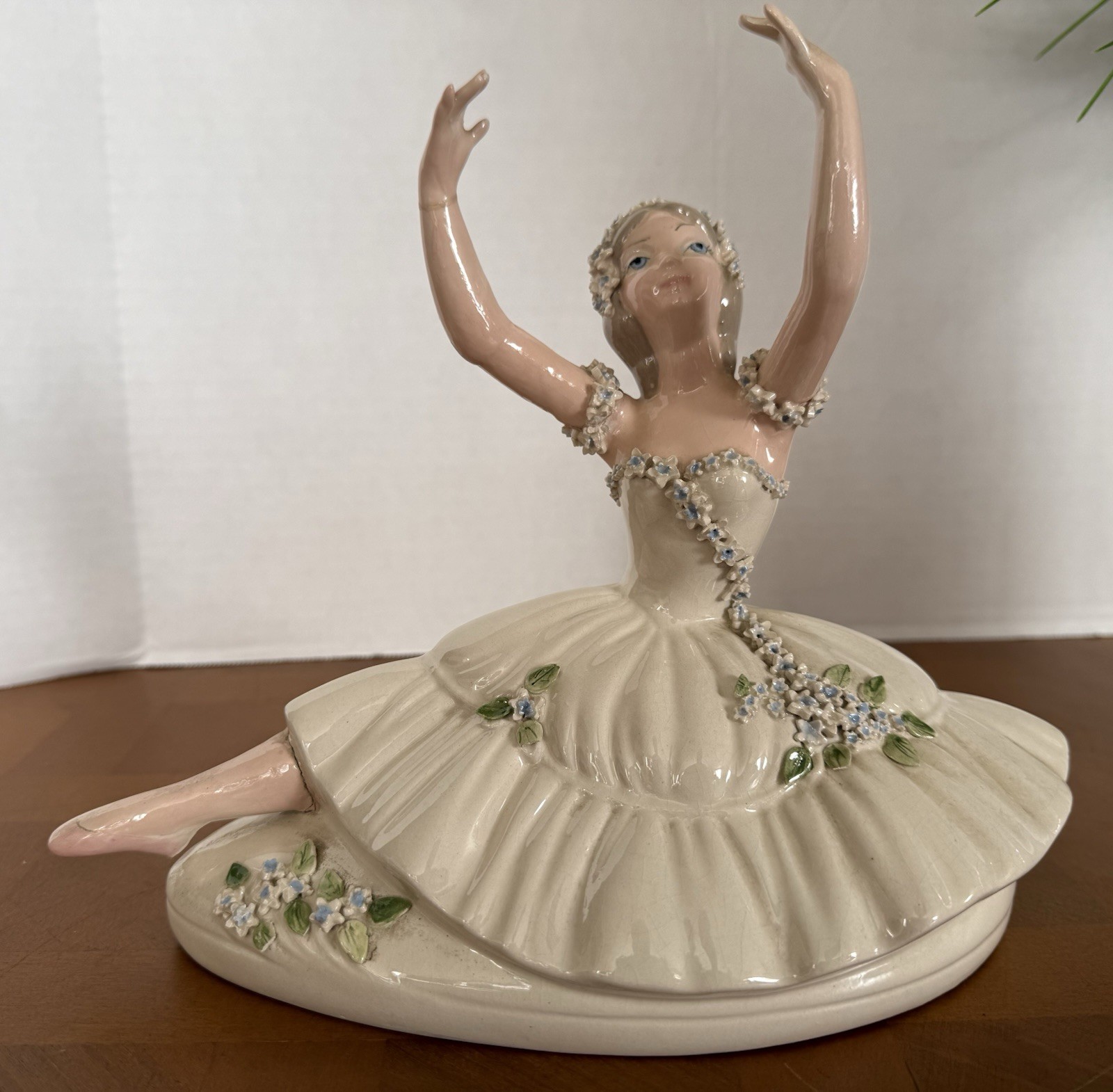 Ceramic Ballerina Figurine, White Floral Pattern Glossy Finish, 11in x 8in