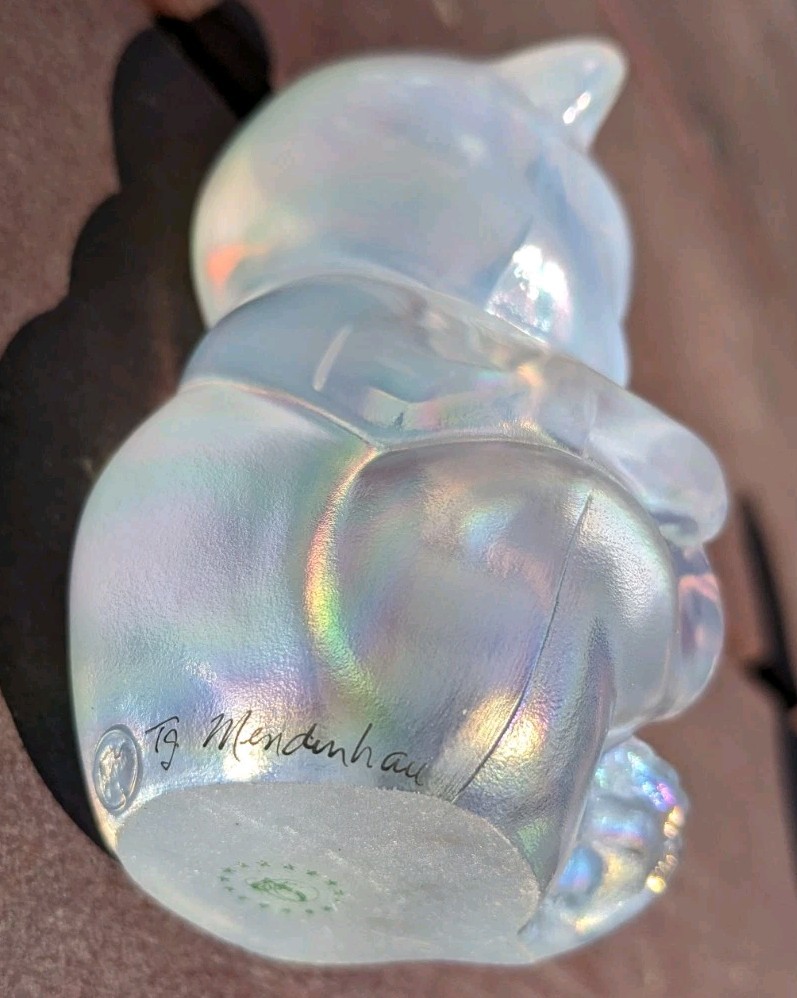 Fenton Art Glass Iridescent White Bear Mendenhall Birthday April Clear Heart
