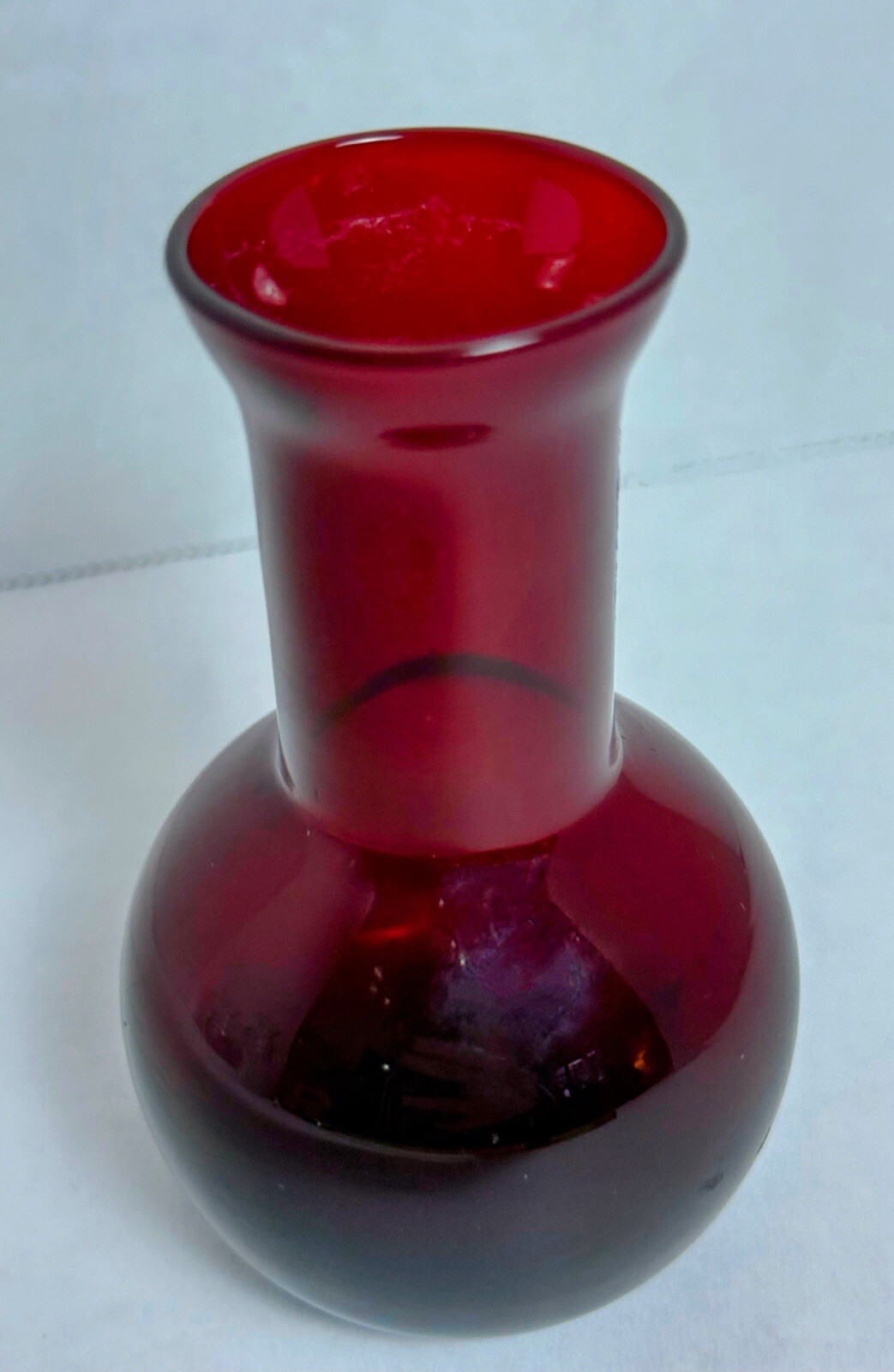 Vintage Ruby Red Glass 4″ Miniature Hand Blown Glass Bud Vase – R