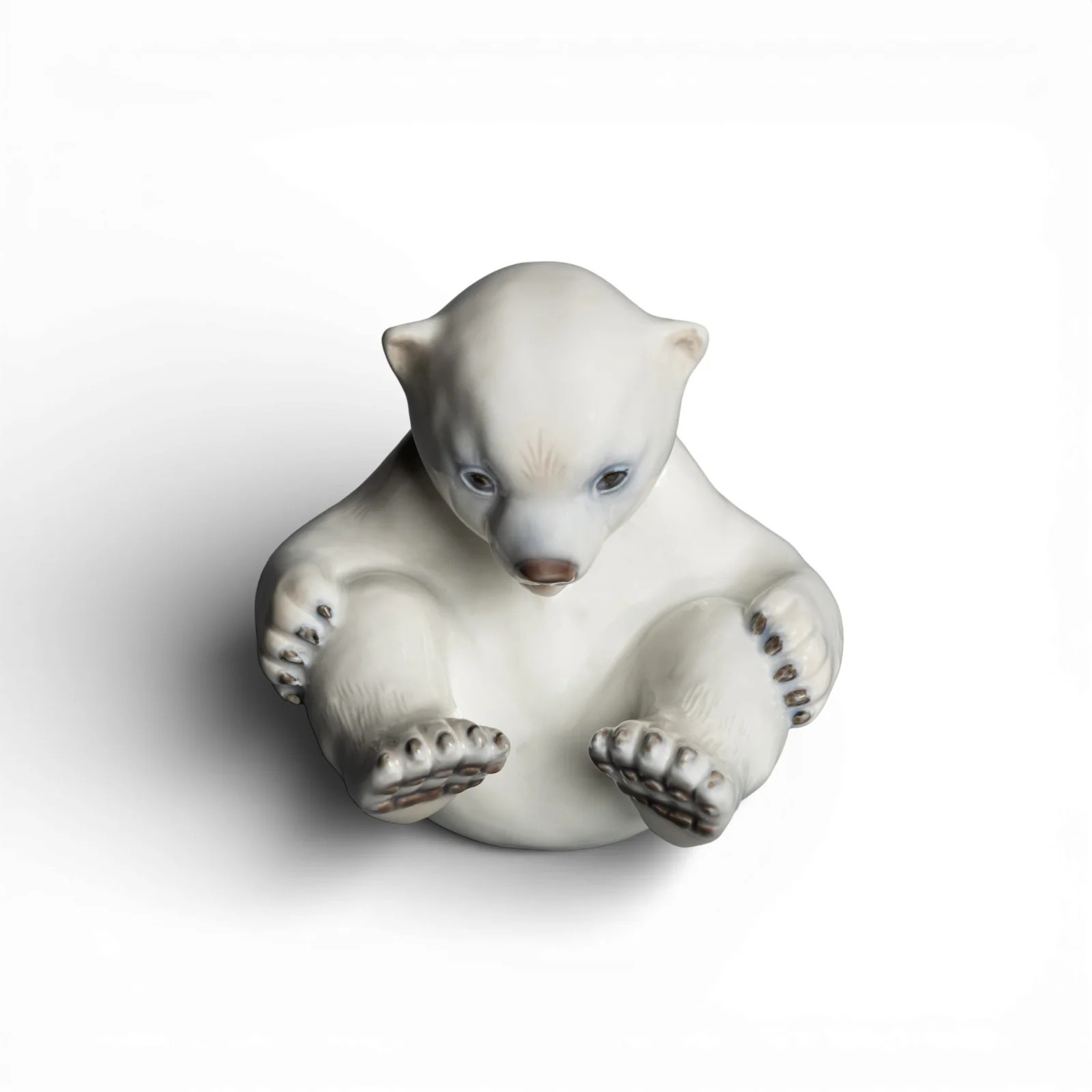 Royal Copenhagen Seated Polar Bear Cub Figurine 2536 – 13 cm