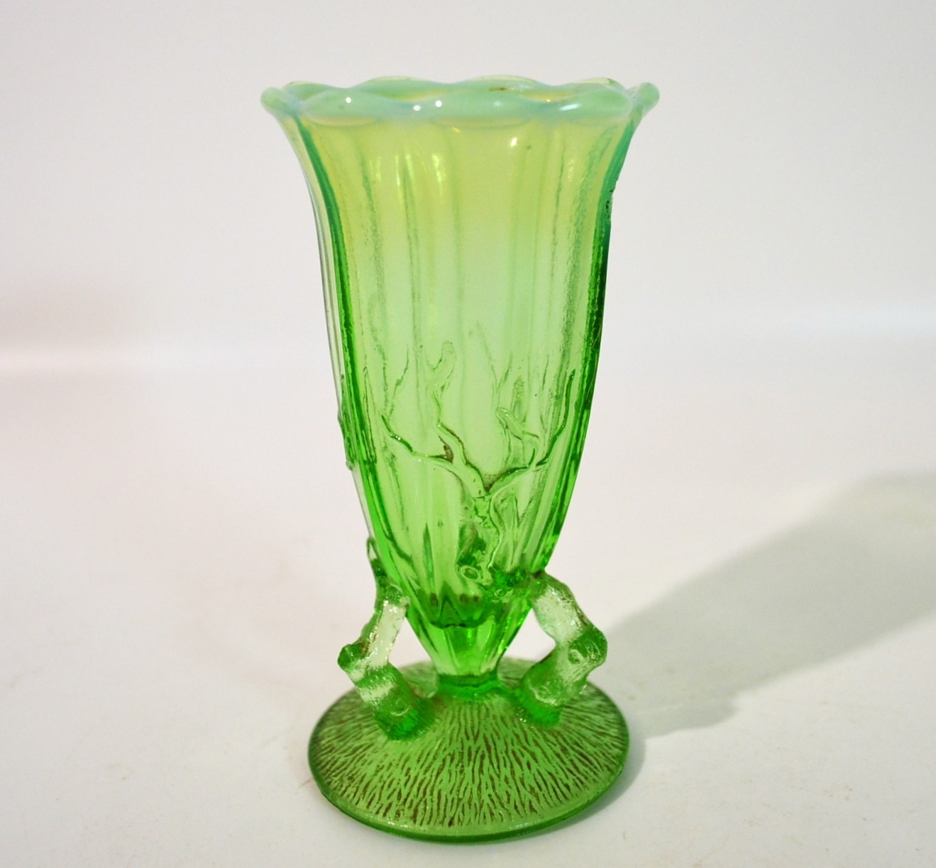 Antique Northwood GREEN OPALESCENT Twig Vase 4.5 Inches