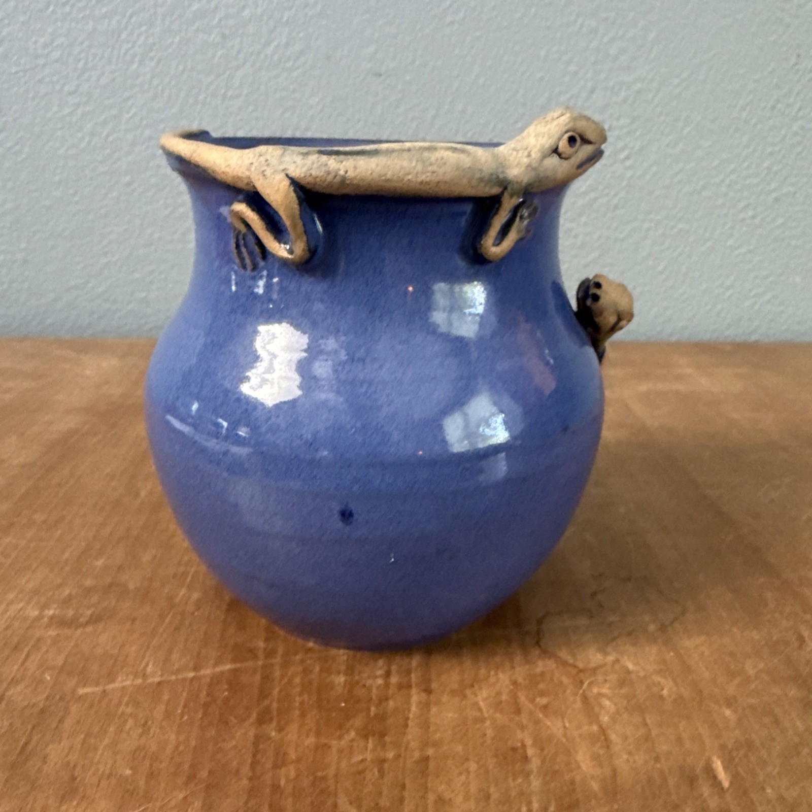 Vintage Blue Pottery Vase With Relief Lizards Signed