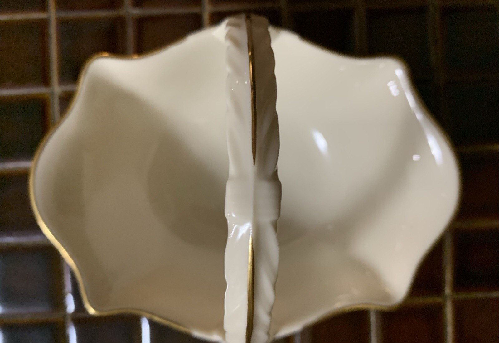 LENOX Nice Porcelain Trinket Basket. Made In The USA. Approx 6 x 4 Inches.