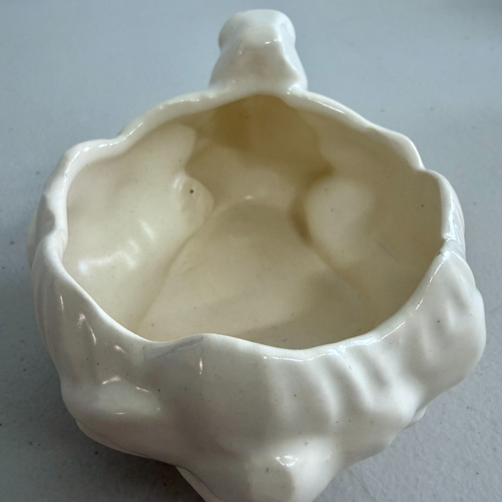 Vintage McCoy Ivory Cream Frog Lily Lotus Flower Planters Pair