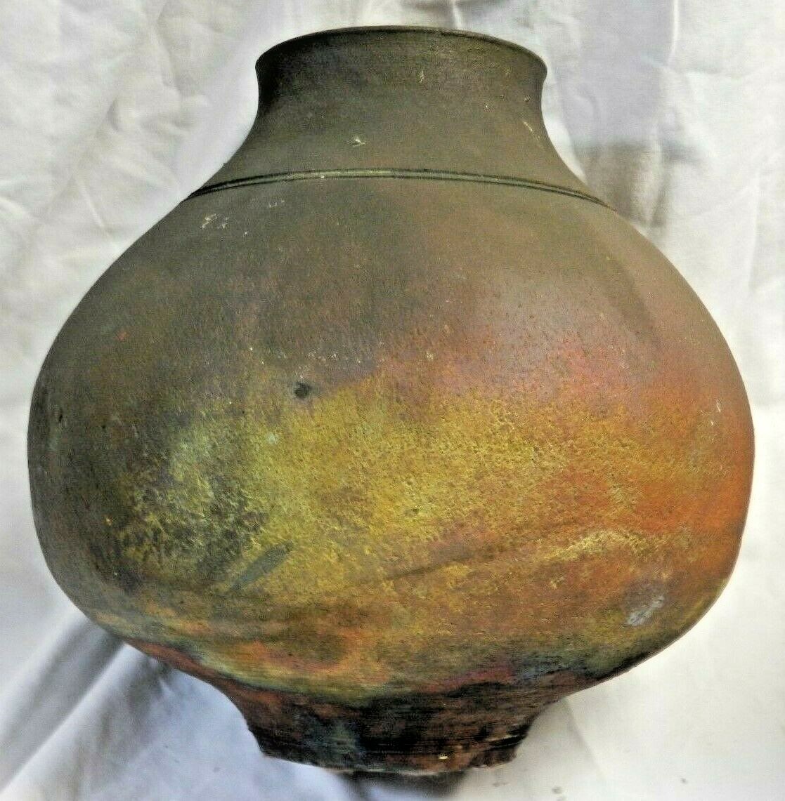 MASTERFUL POTTER RAKU LARGE VASE WITH FIREWORKS, CERAMIC BY MARTY MARKUS 9.5″
