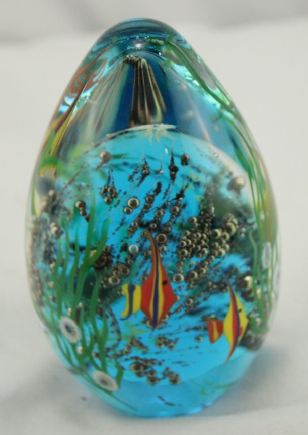 Paperwieght Glass Signed Zellique Studio 1998 Aquarium BSFH50 Multilayer