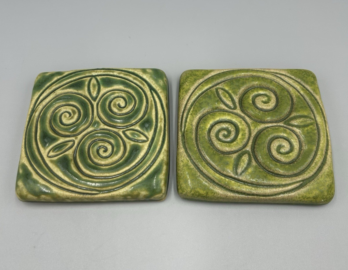 Pewabic Pottery Matte Green Swirl Snowflake Leaf Tree Square Tile Set of 4 READ