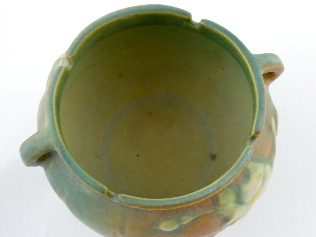 Roseville WHITE ROSE Brown Terra Cotta and Green 3.25 Inch Height Jardiniere VGC