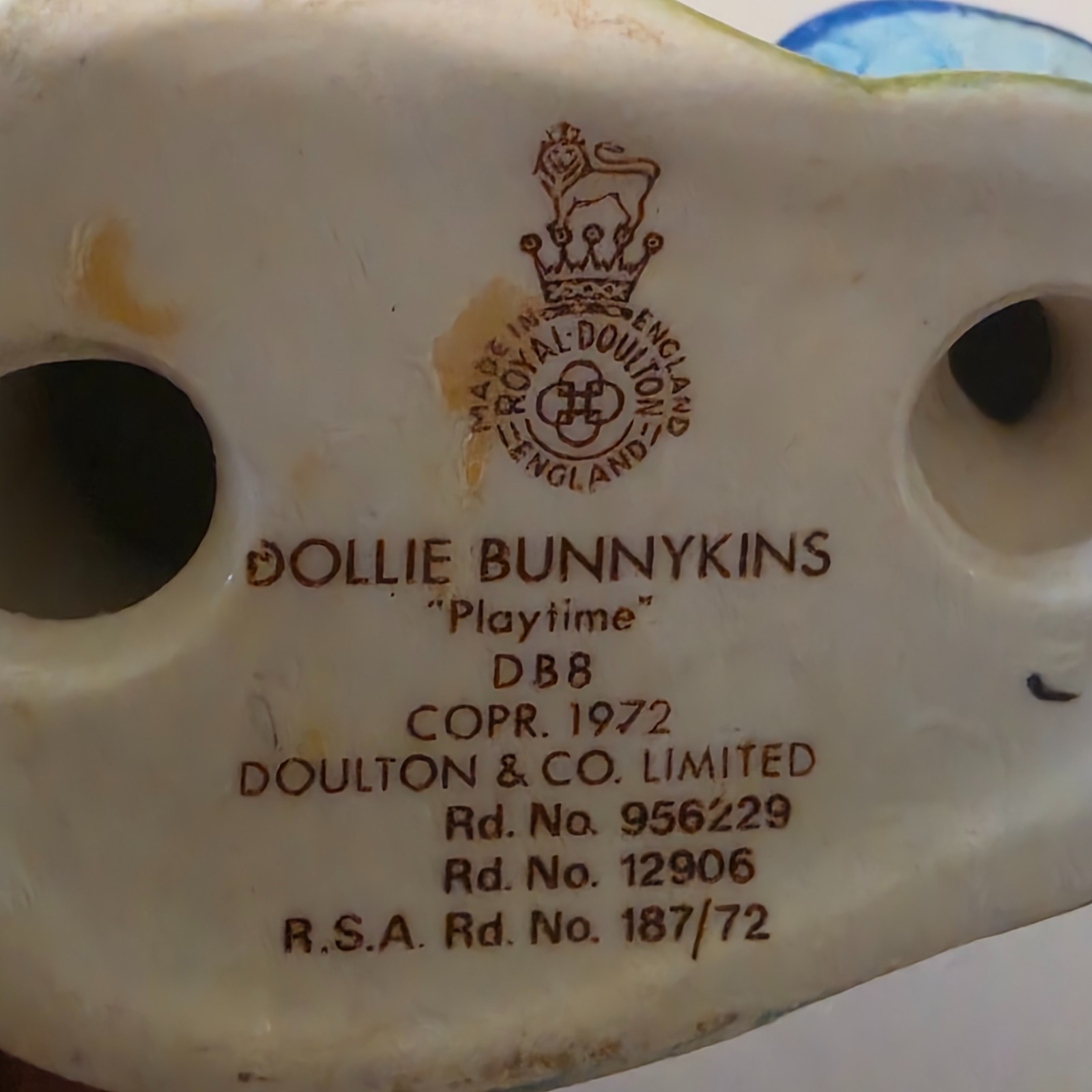 Royal Doulton Dollie Bunnykins Play Time Figurine DB8 VTG 1972 1st Ed