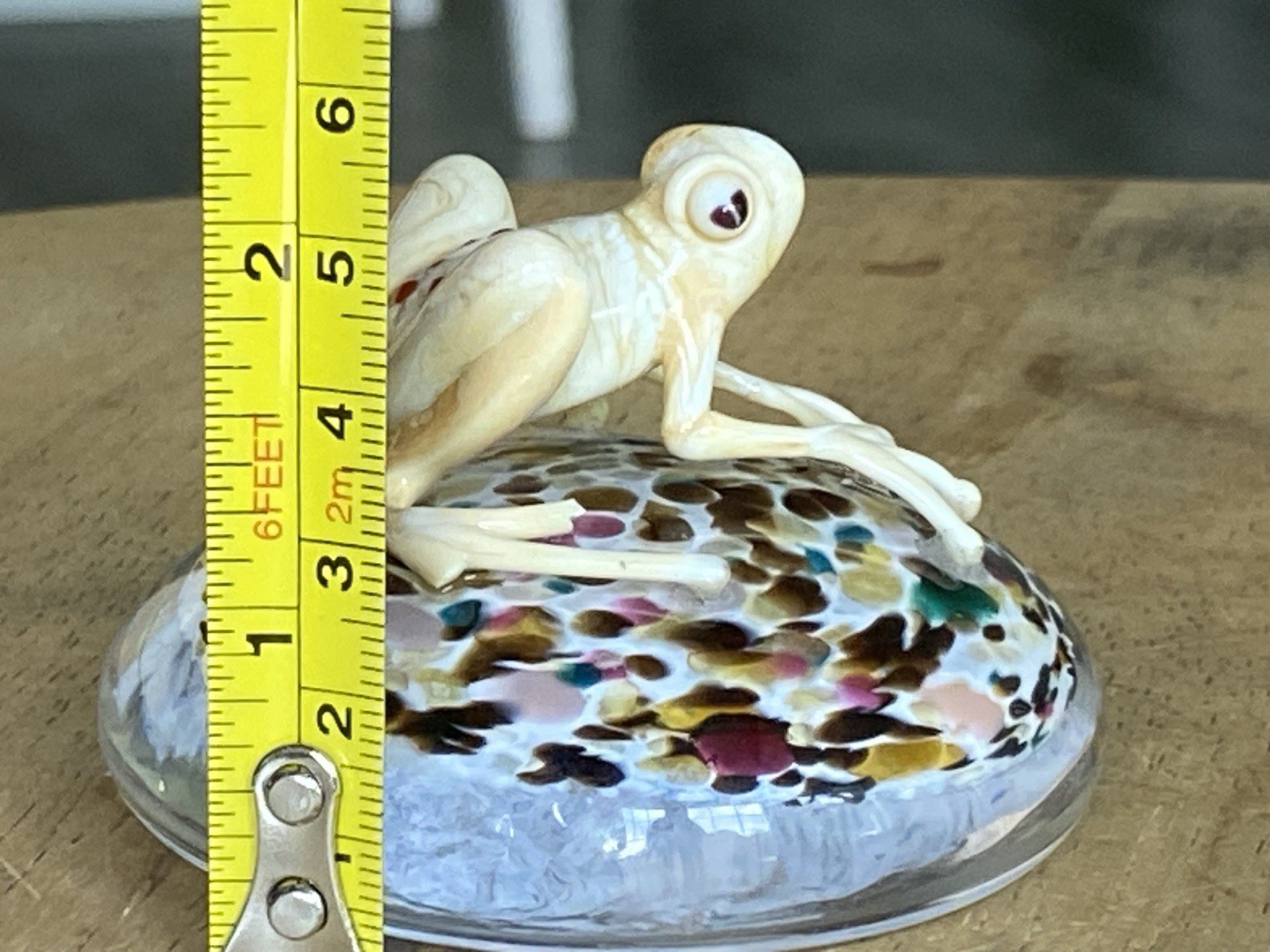 Glass Frog mini paperweight figurine handmade Tree