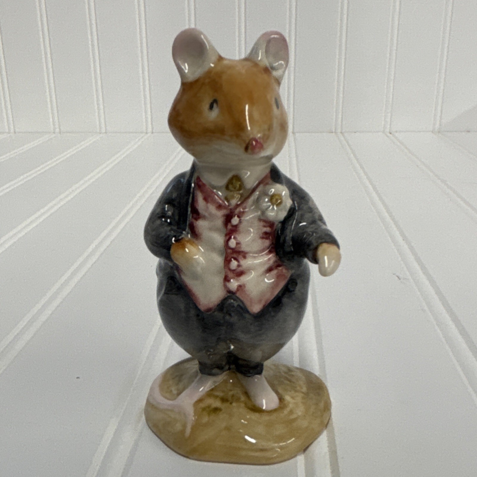 Vintage Royal Doulton Brambly Hedge Dusty Dogwood Mouse Figurine 1982