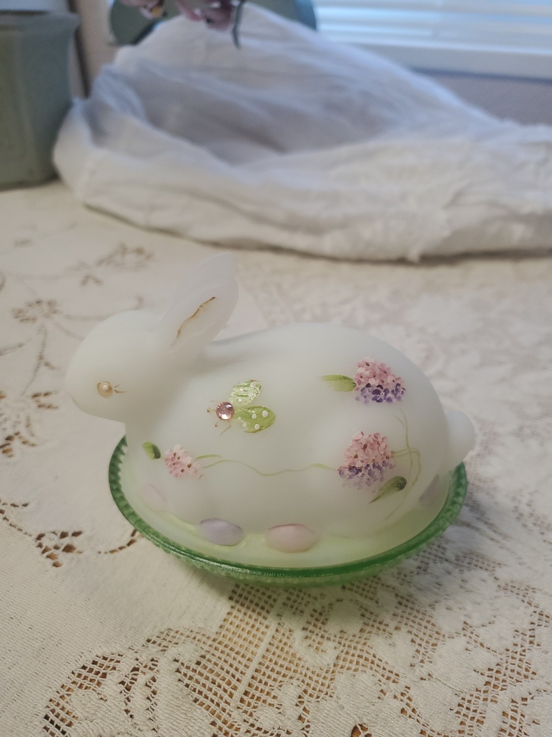 Fenton Bunny Rabbit on Nest Dish Hand Painted Pink Flowers Green Base 5098