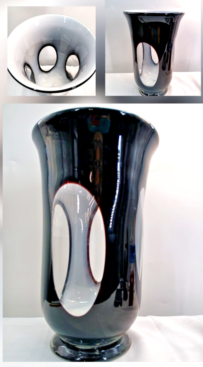 Black & White Murano Style Thick Glass Vase 11.75 Inches Tall Oval Window Pane