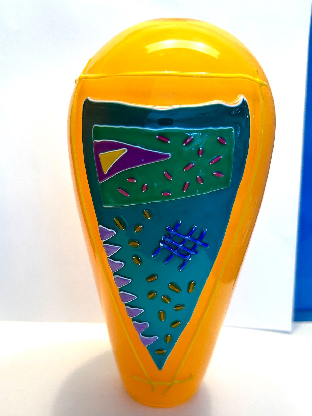 ART GLASS FROM CALIFORNIA VIBRANT ORANGE / MULTICOLORED 7 INCHES TALL