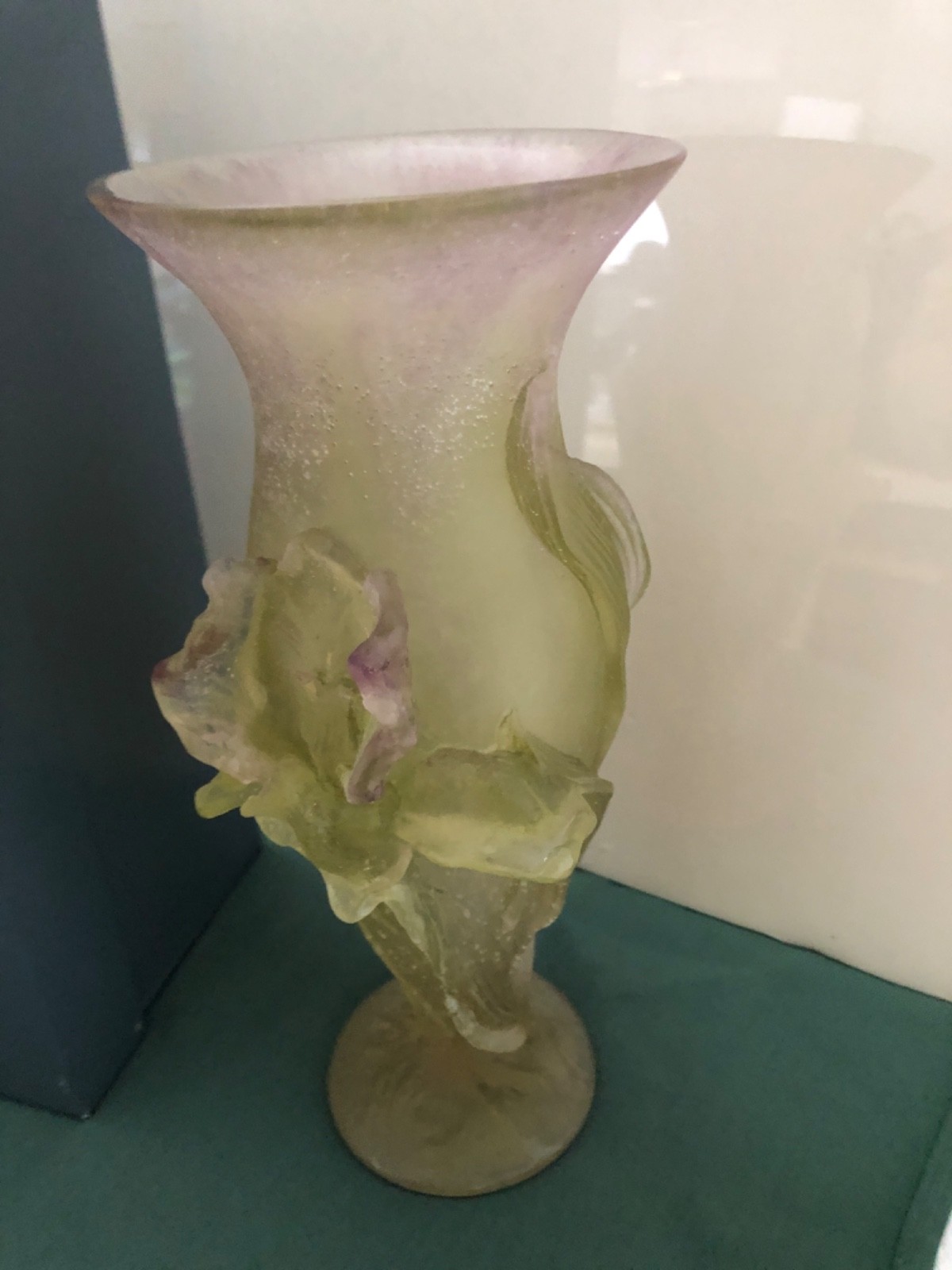 Daum Nancy France Pate de Verre, Cristal Iris Vase