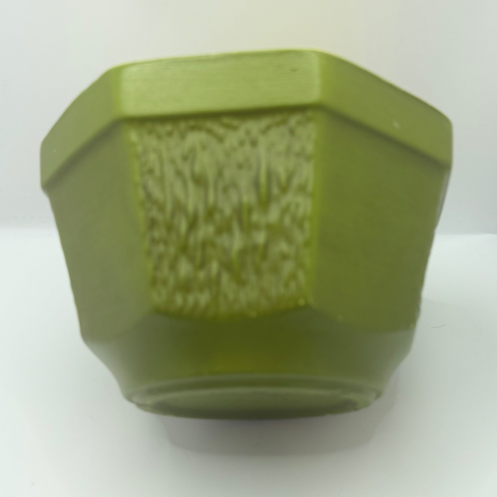 Vintage McCoy Floraline USA 422 Planter Avocado Green Octagon Textured Pottery