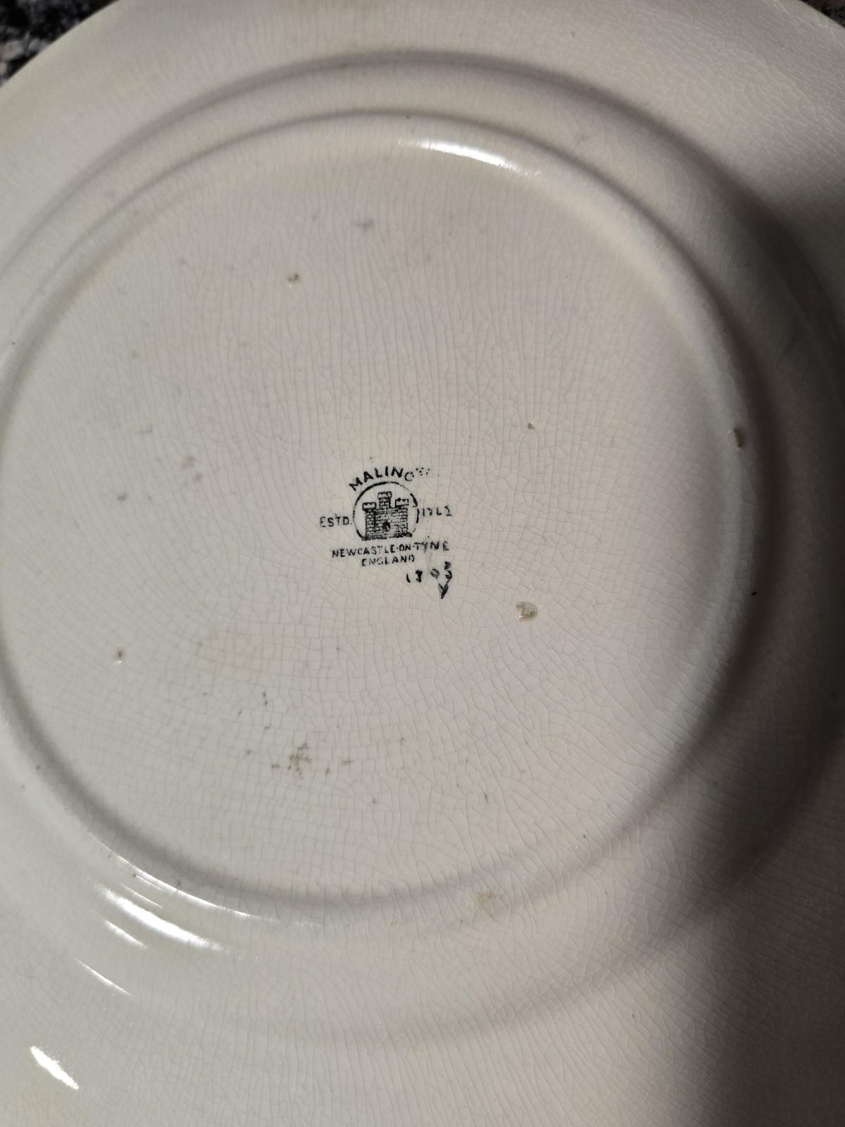 Vintage Maling Pottery Plate / Hummingbird / Charger Plate 11 1/8” Cobalt Blue