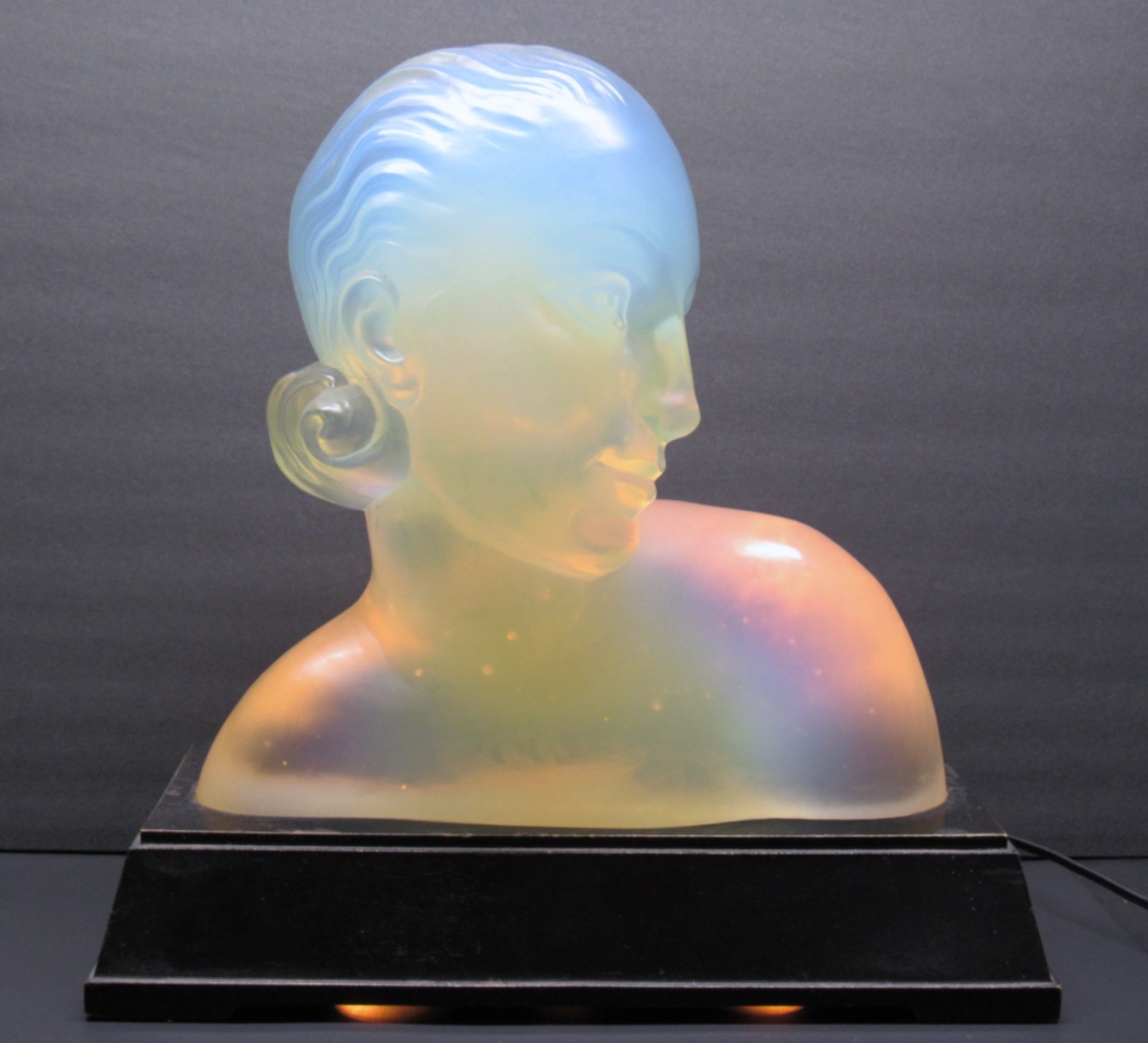 Rare SABINO Opalescent Art Glass Lady Bust w/Lighted stand ca.1920’S Lalique Era