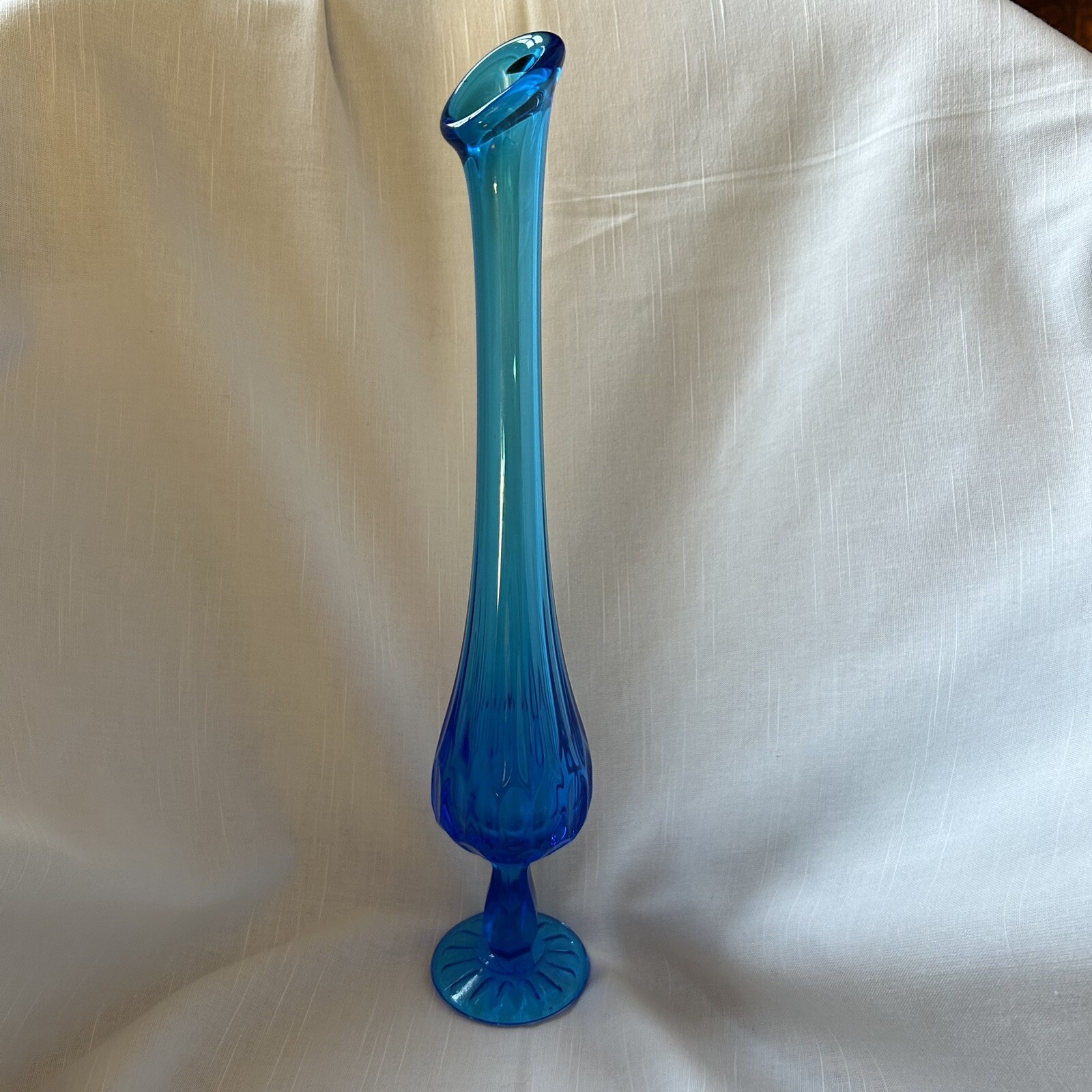 Fenton Sapphire Blue Swung Glass Pedestal Bud Vase Mint 10”