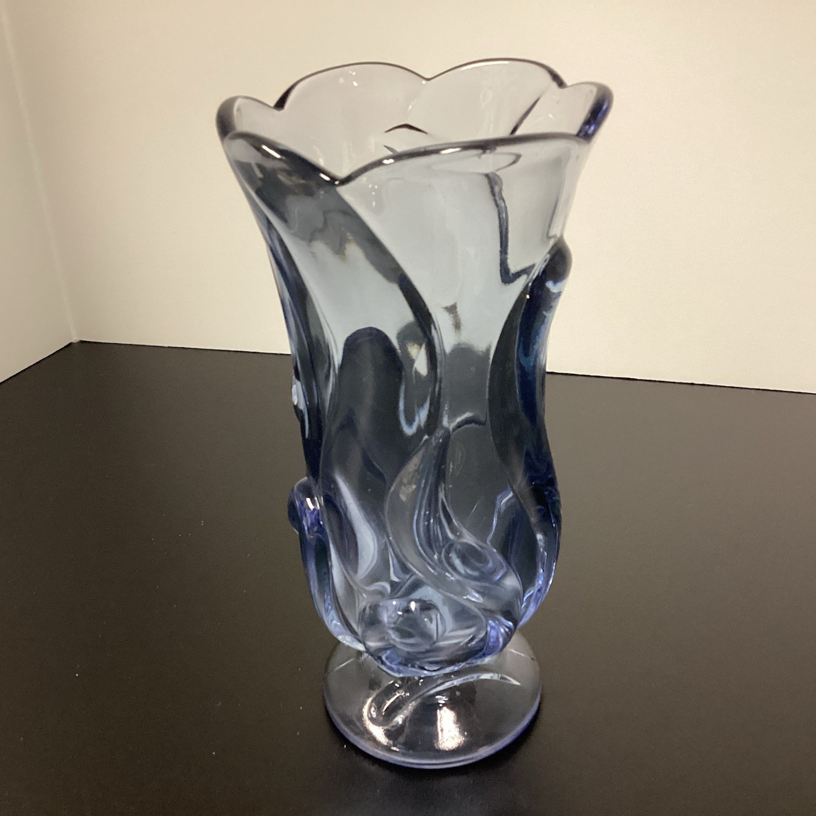 VTG RARE Fenton Art Glass Glass In Wisteria (“Alexandrite”)Lavender To Blue
