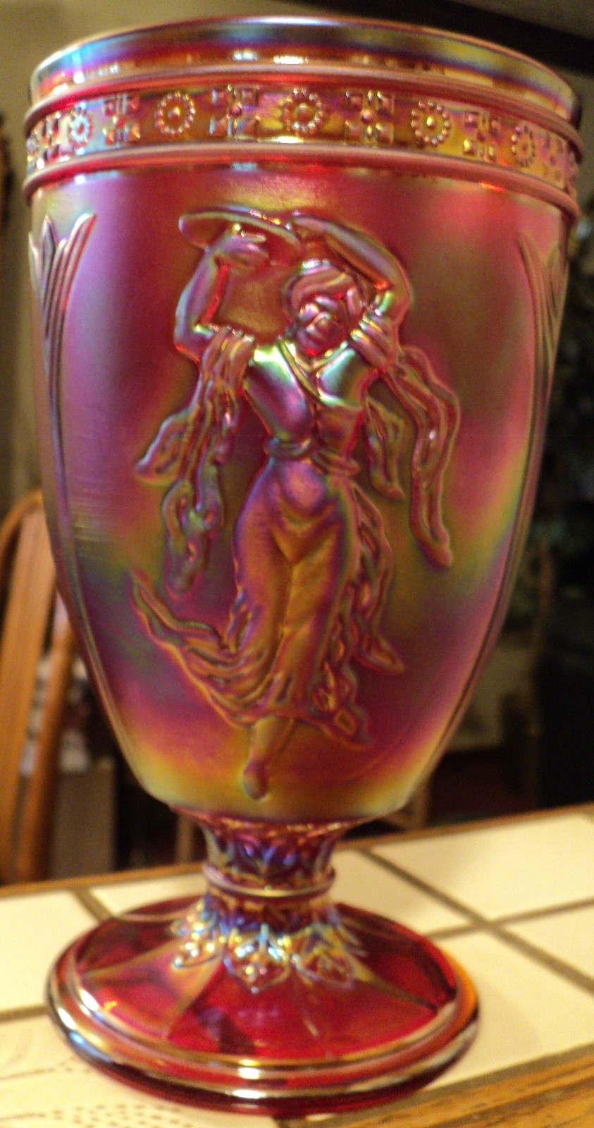 FENTON RED IRIDESCENT DANCING LADIES VASE / WINE ART GLASS VINTAGE BEAUTY