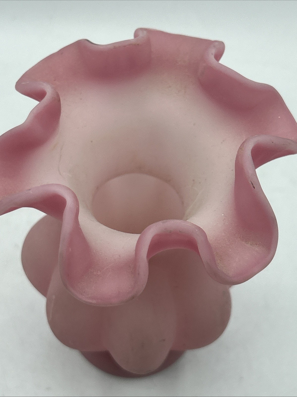 Fenton Art Glass Rose Satin Ruffled Melon Vase 1970’s Vintage 6″ tall Pink Matte