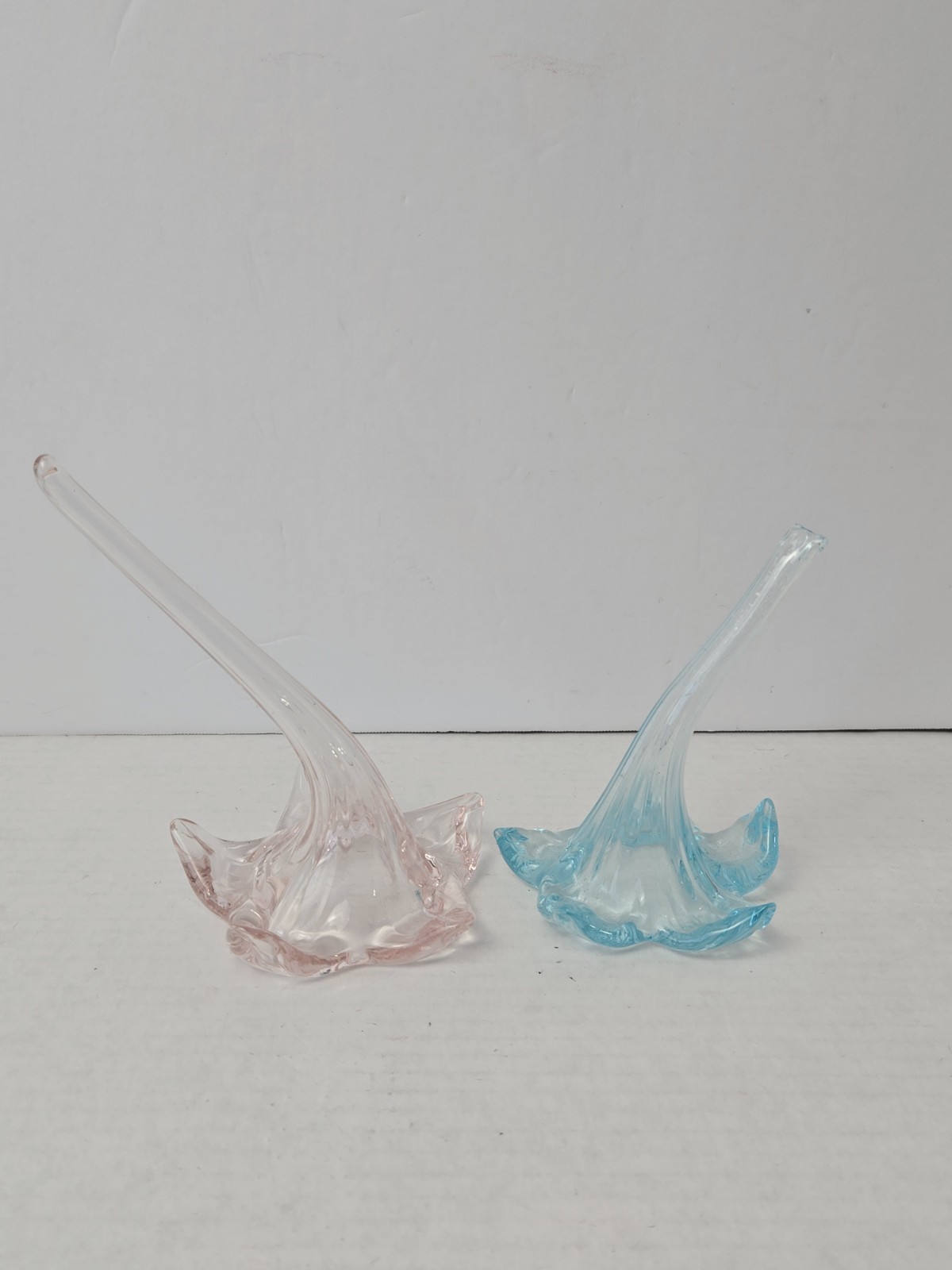 Art Glass pink and blue flower pair 5″