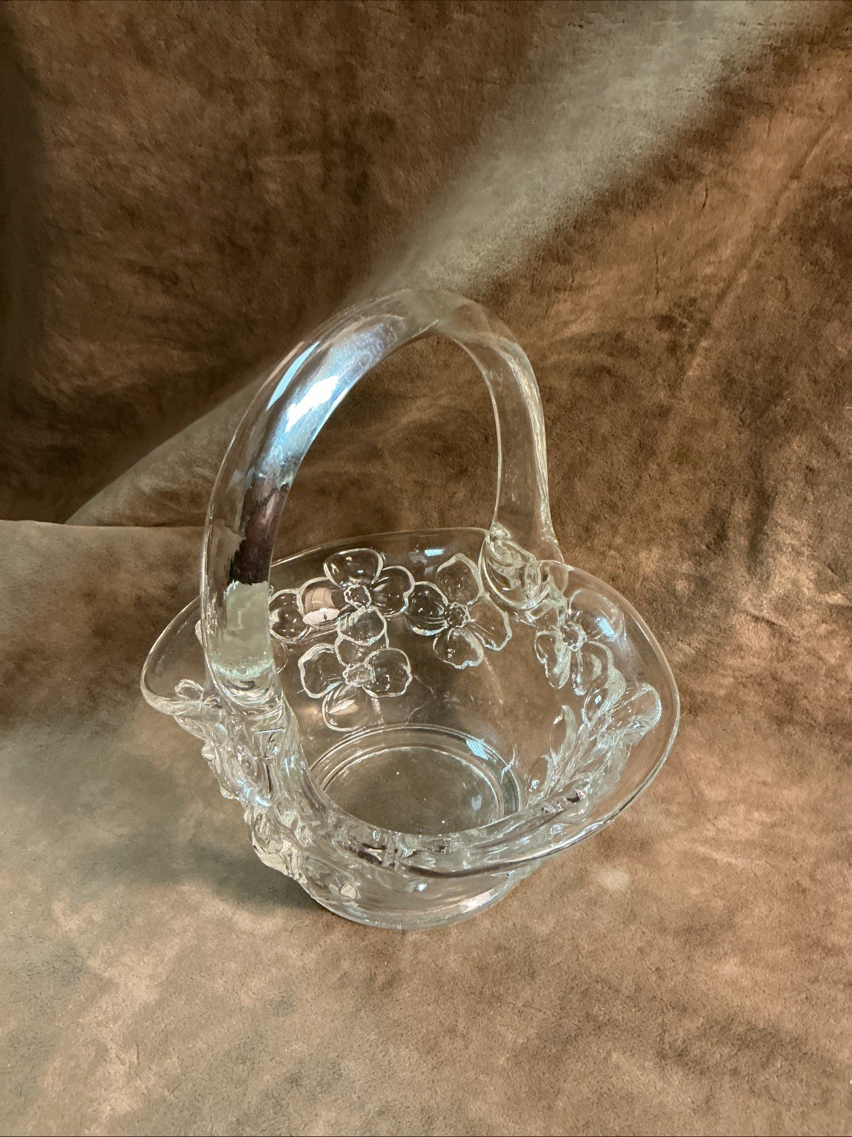 Indiana tiara glass products small Dogwood pattern basket vase signed MD clear